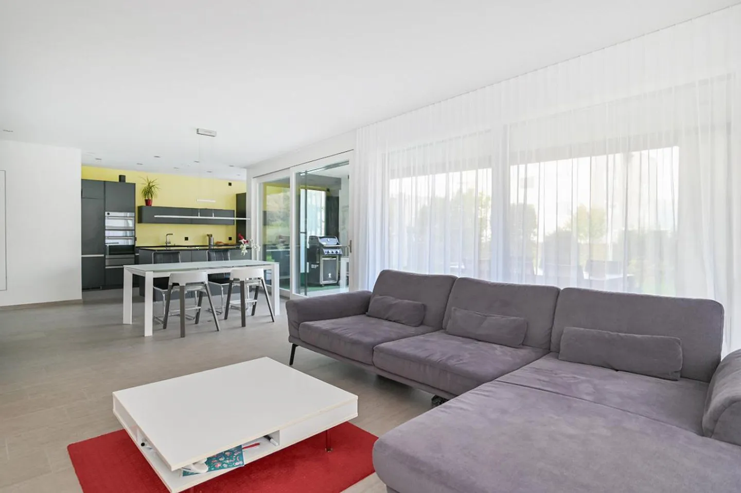 «Maison» dans la Maison – Appartement de jardin de haute qualité avec certificat Minergie-P - Photo 4 sur 15