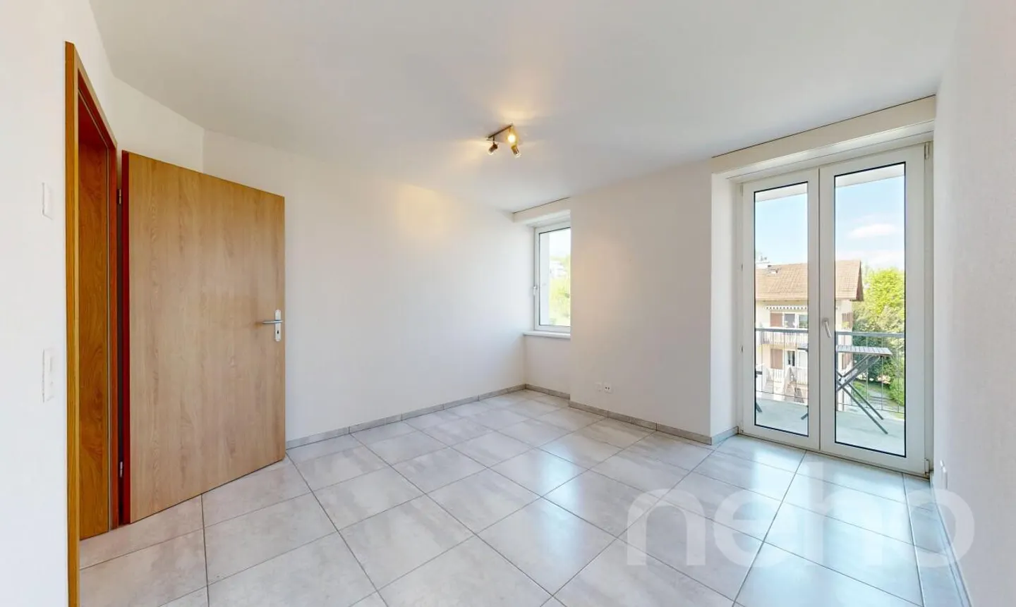 Renovierte Wohnung mit Balkon - Foto 7 von 11