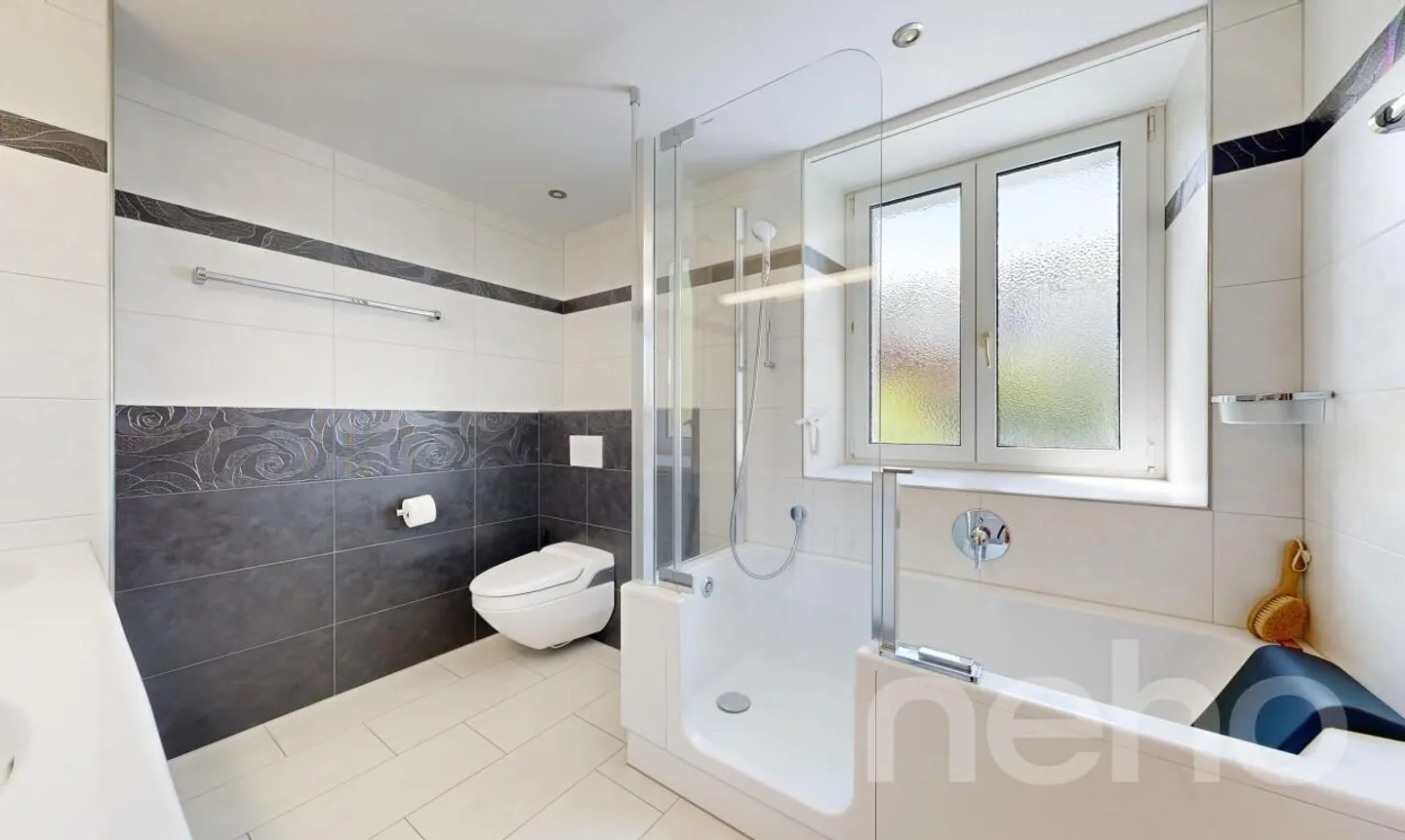 Renovierte Wohnung mit Balkon - Foto 9 von 11