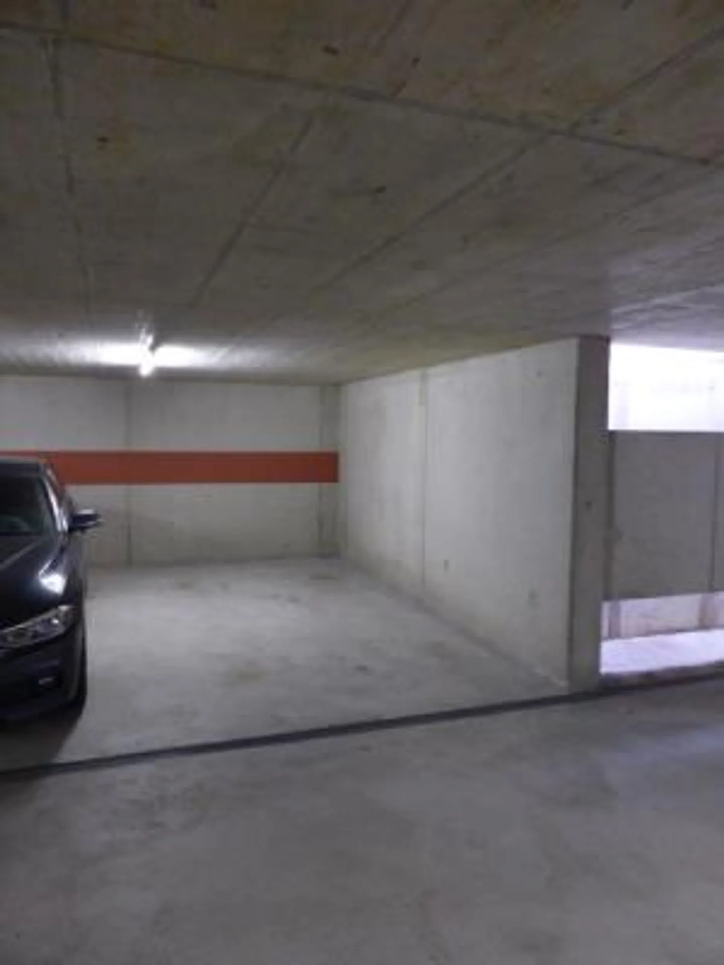 Moderno appartamento attico di 3,5 stanze a Muttenz con garage - Foto 12 di 27