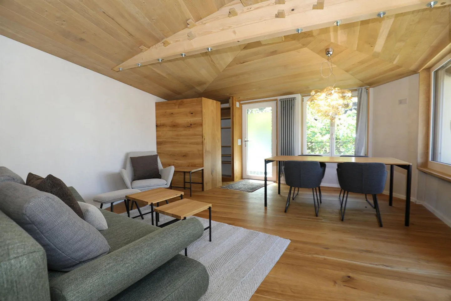 Attractive, completely renovated 2.5-room maisonette apartment - Photo 6 of 28