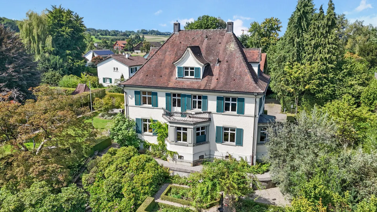 Historical Art Nouveau villa with charm, large garden and plenty of space for your living dreams - Photo 58 of 58