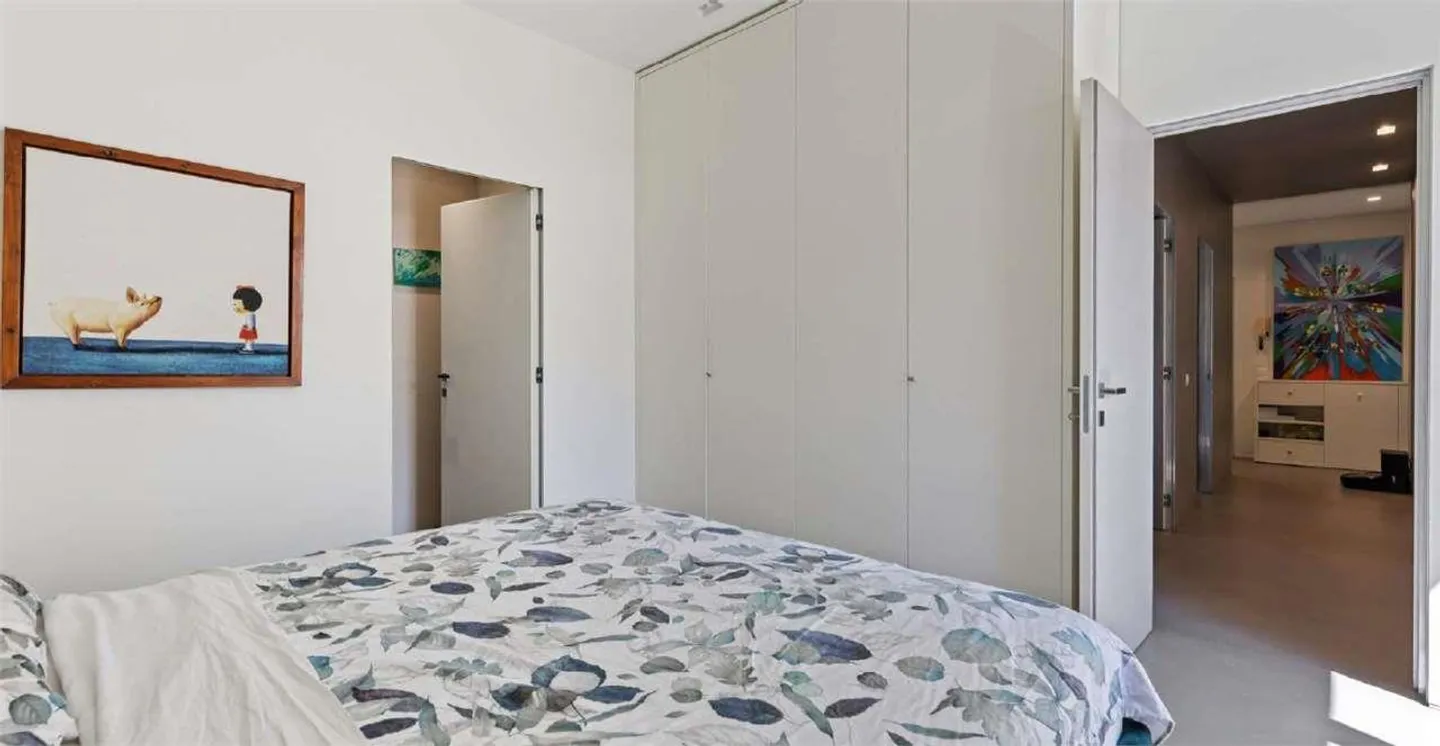 Elegant 3.5-room apartment with large garden - Photo 10 of 13