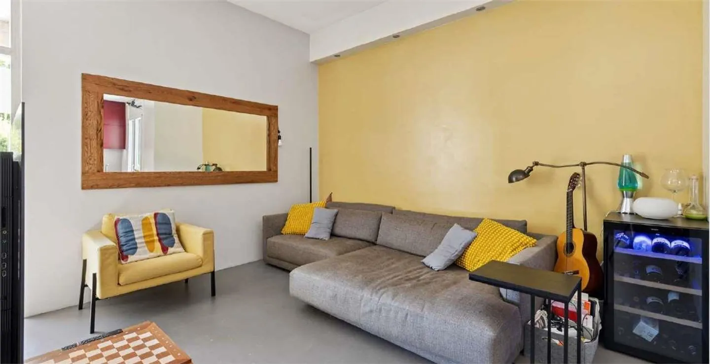 Elegant 3.5-room apartment with large garden - Photo 9 of 13