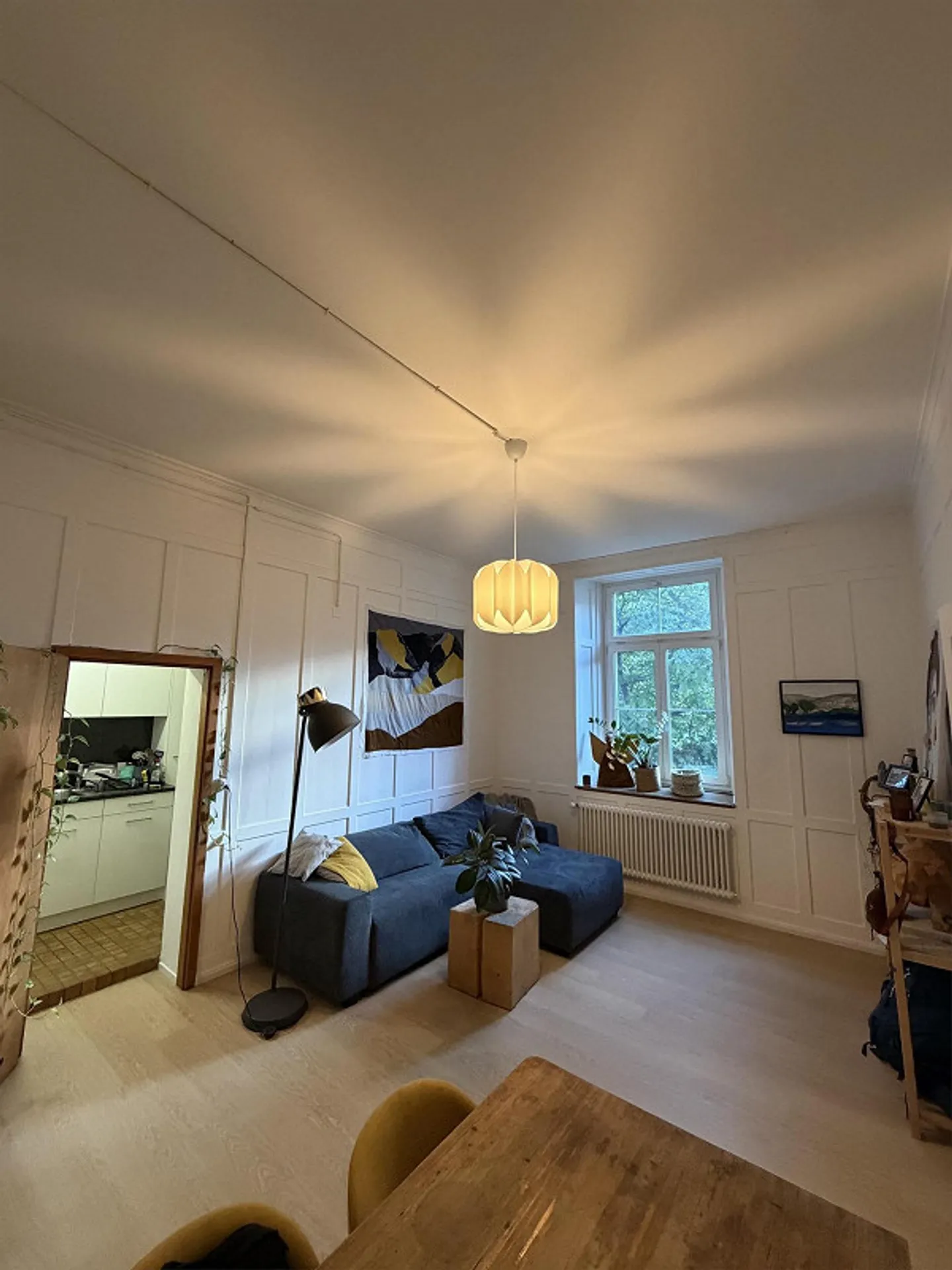 Appartement de 2 pièces dans un ancien bâtiment - Photo 1 sur 5