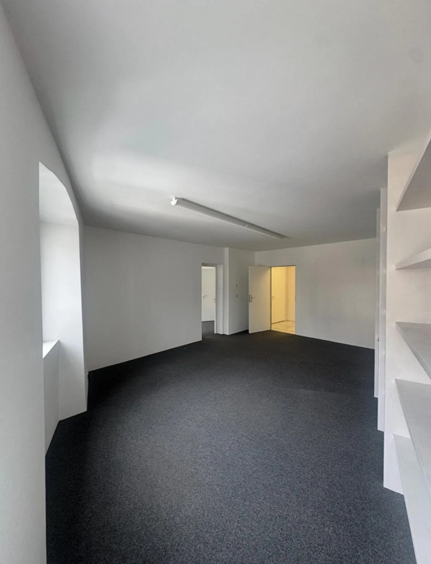 Central 2.5 room apartment 96m² in the heart of Chur - Photo 1 of 10