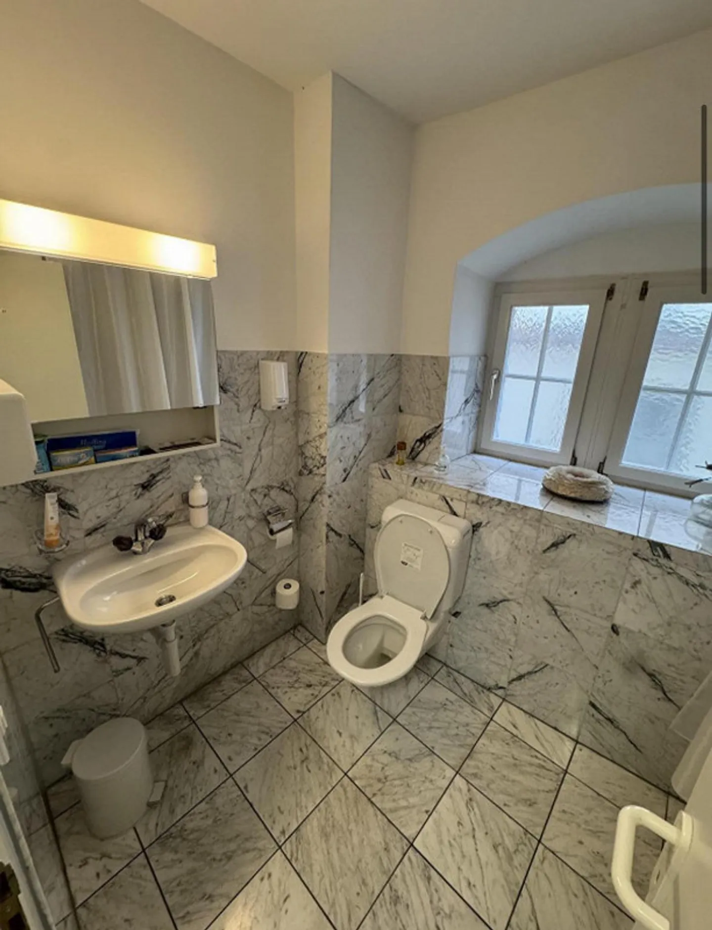 Central 2.5 room apartment 96m² in the heart of Chur - Photo 6 of 10