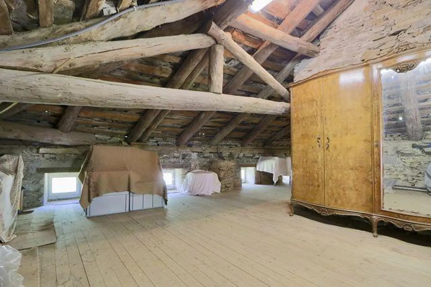 casa ticinese di 3 1/2 loc. molto tranquilla, soleggiata e bella vista» - Foto 10 di 23