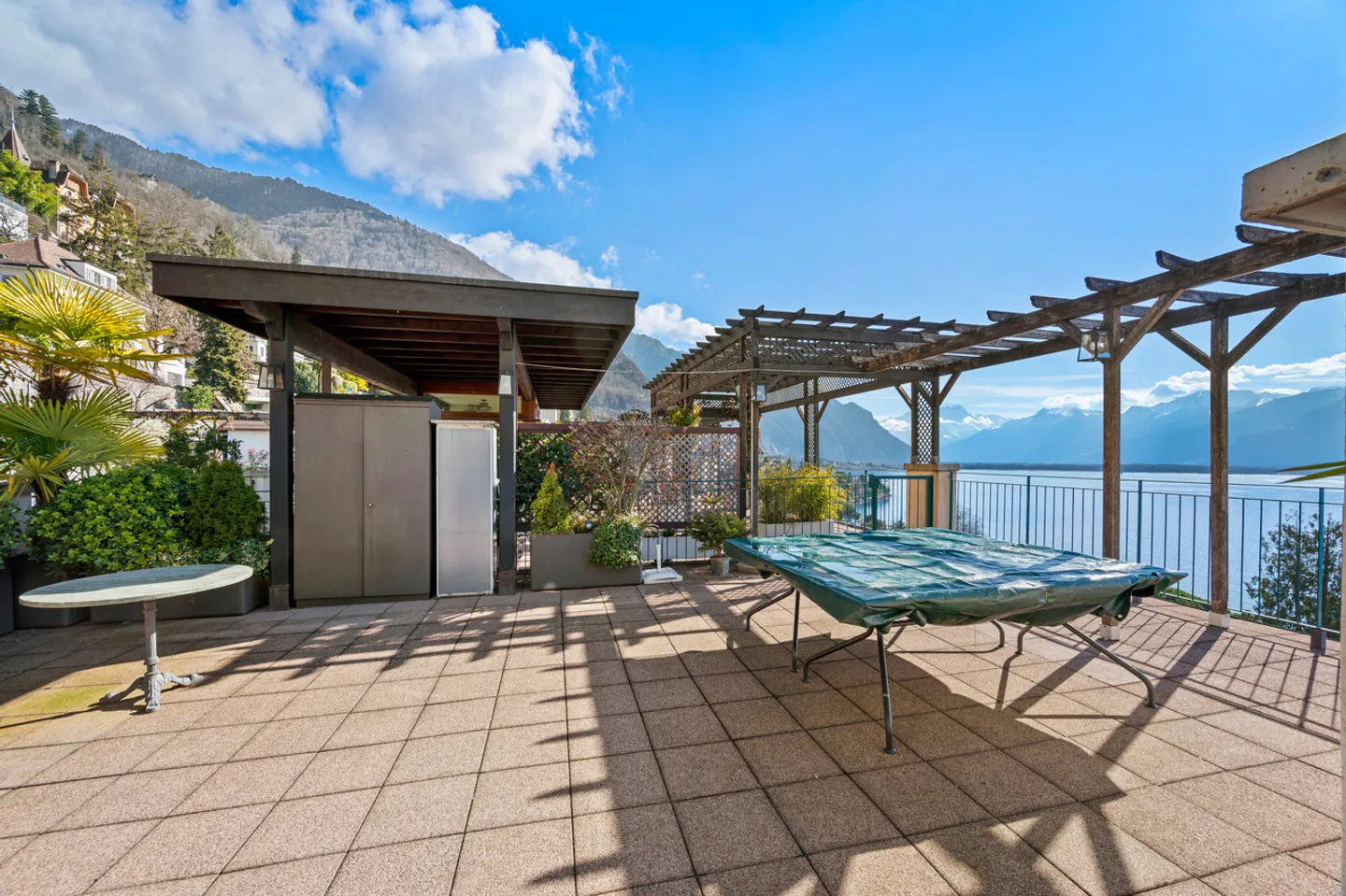 Un indirizzo unico nel cuore di Montreux - Foto 9 di 10