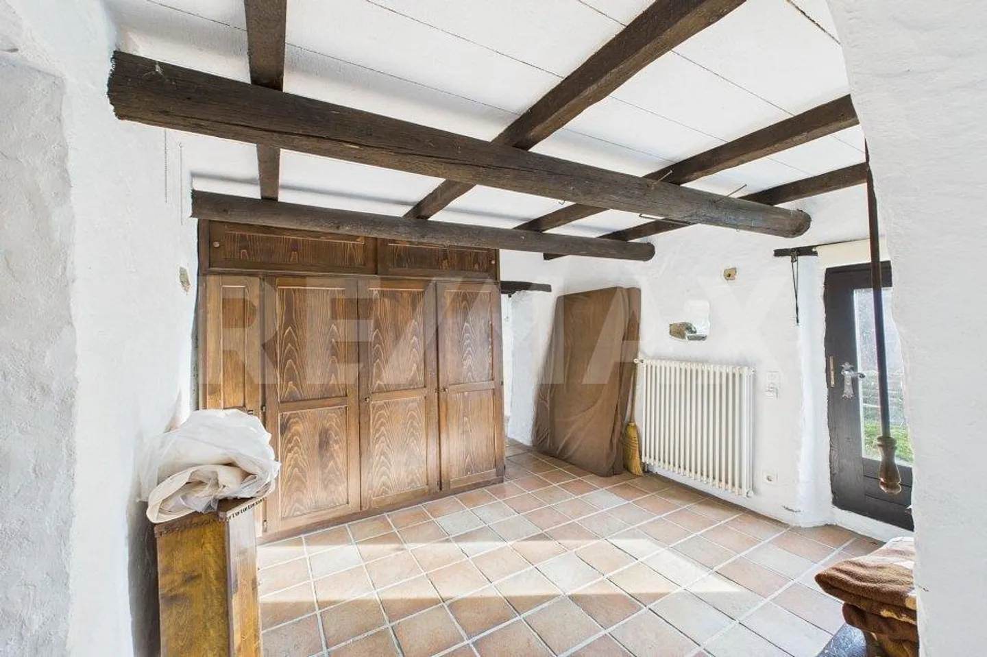 Casa del centro del villaggio con giardino e vista sul verde - Foto 12 di 13