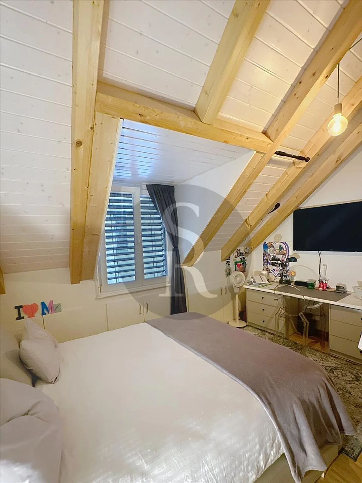 3.5 Room Apartment - Photo 3 of 8