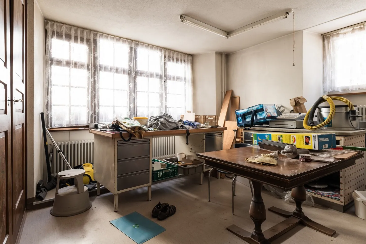 Proprietà nel centro storico con panetteria e appartamento duplex con terrazza sul tetto - Foto 8 di 19