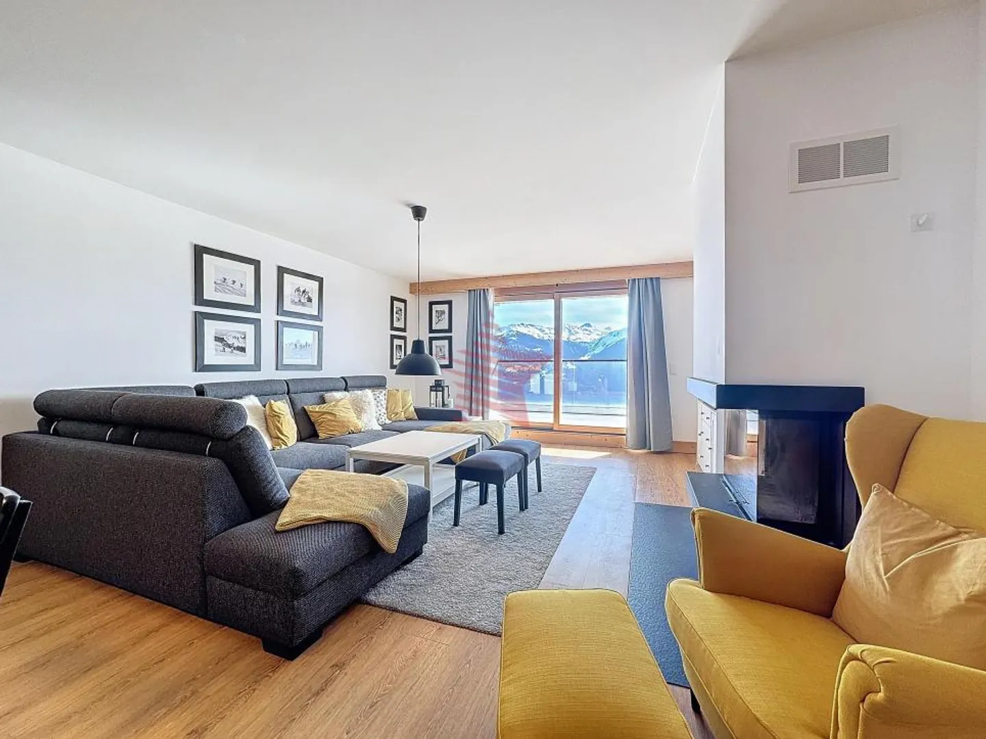 Magnificent 4.5-room apartment built in 2016 - Photo 3 of 10