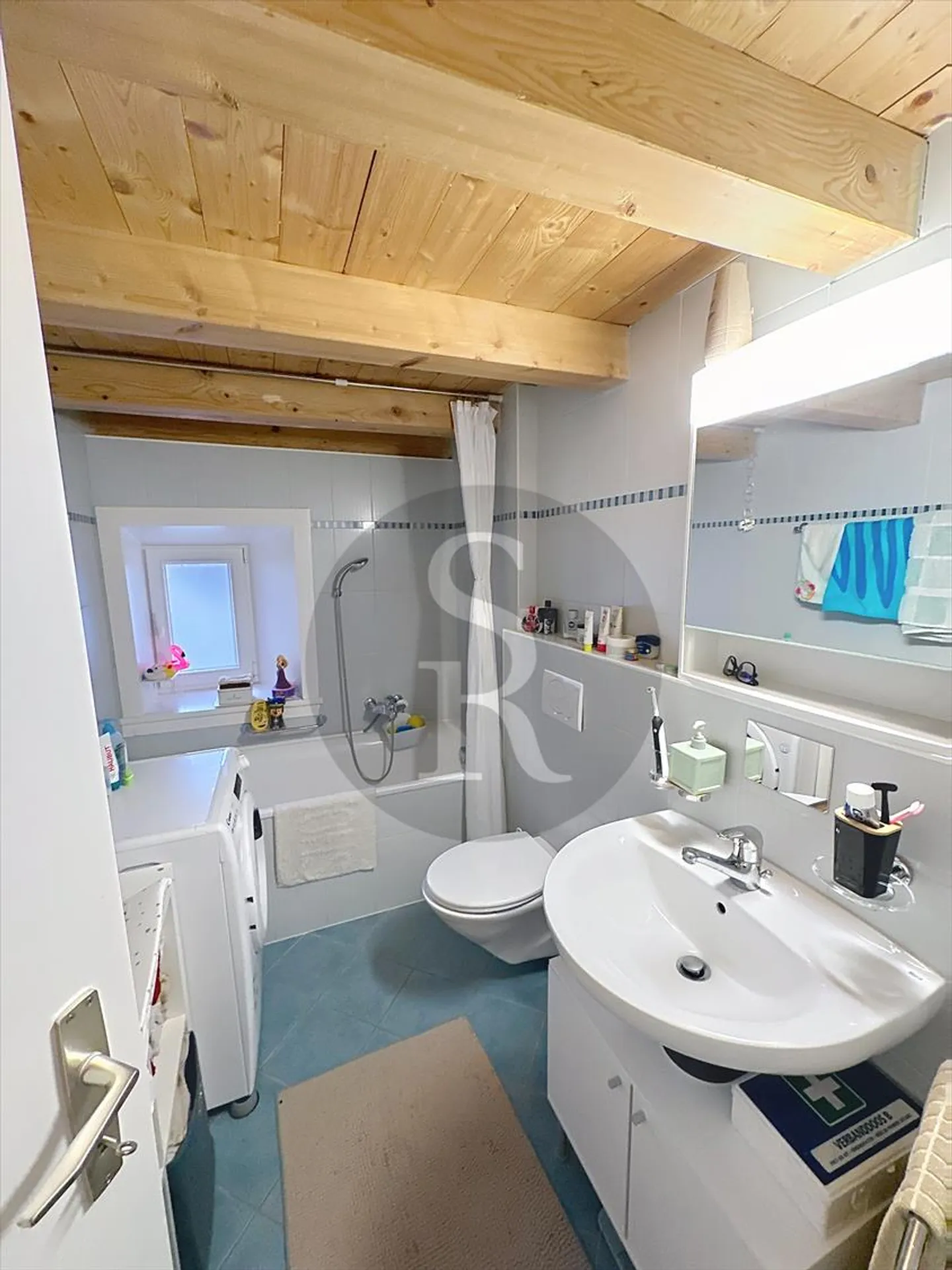 3.5 Room Apartment - Photo 7 of 8