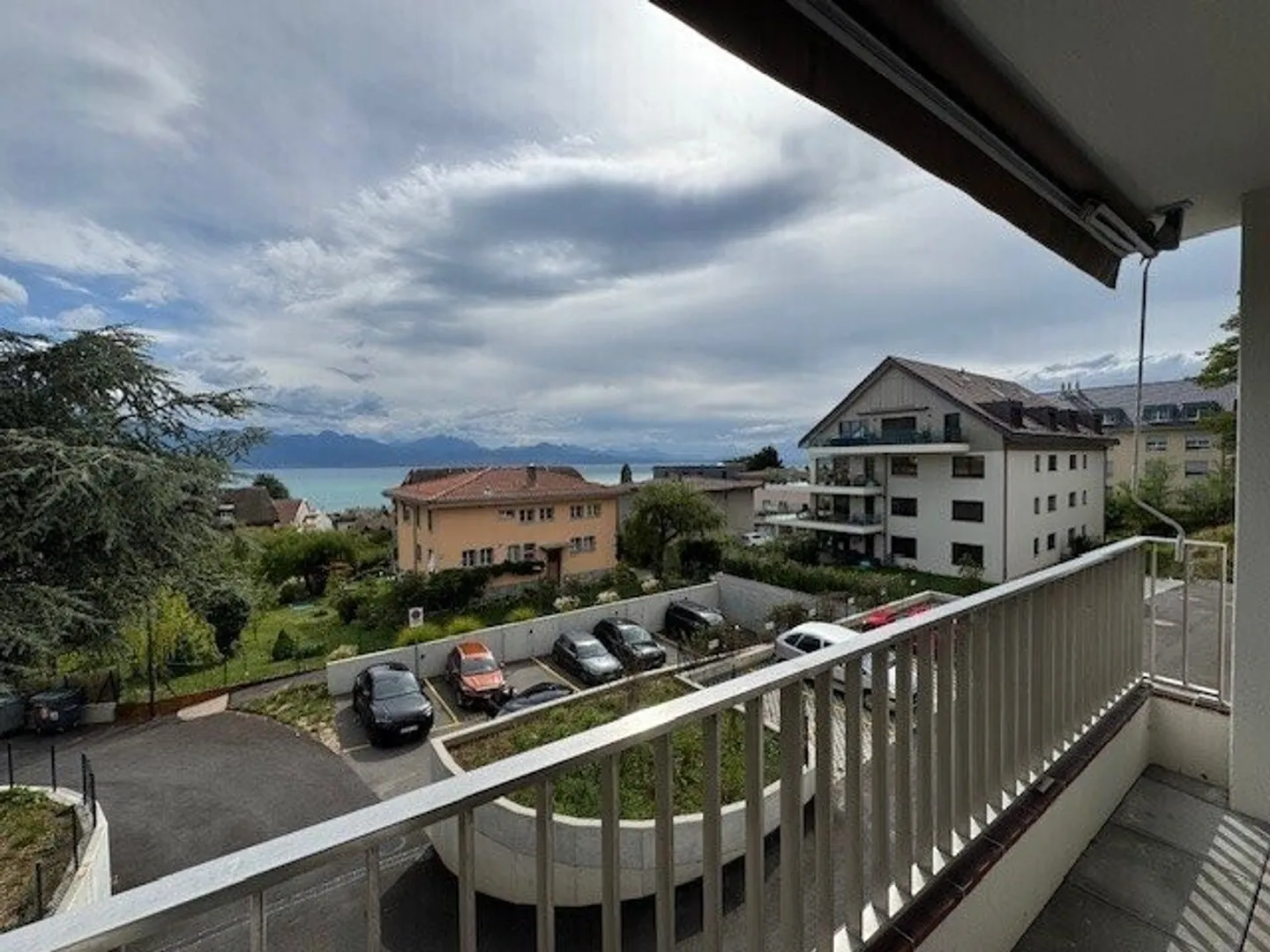 «Da afferrare! Splendida sistemazione in un quartiere verde!» - Foto 8 di 8