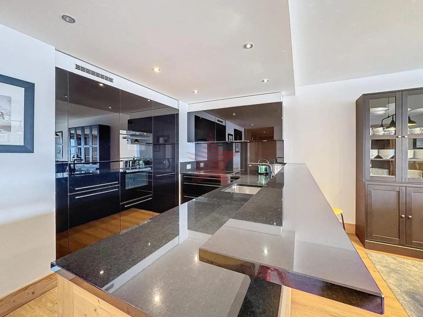 Magnificent 4.5-room apartment built in 2016 - Photo 5 of 10