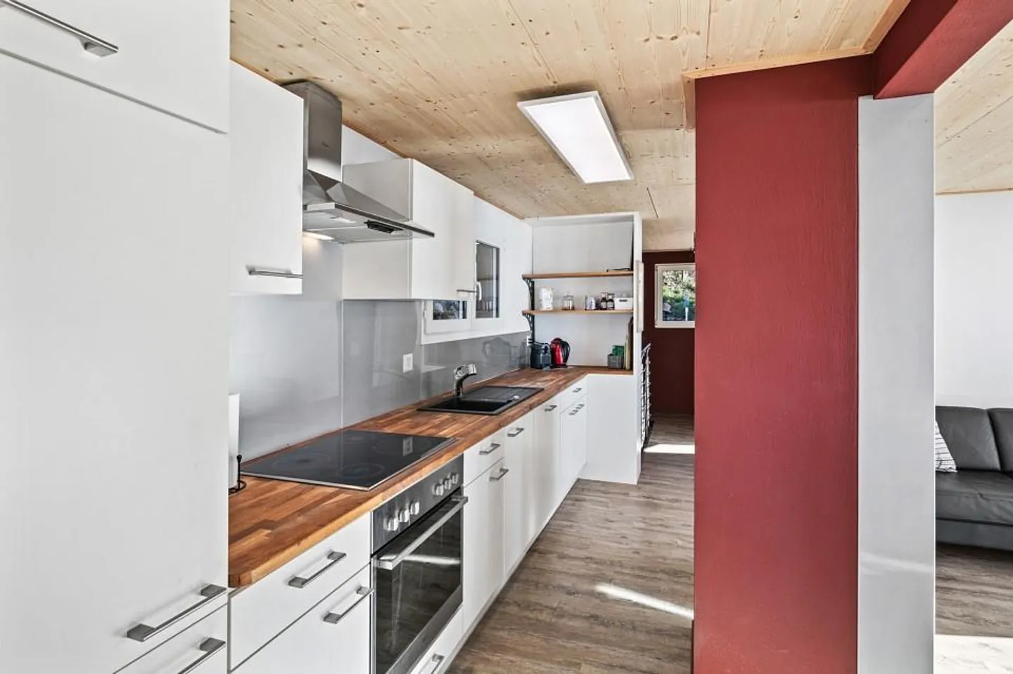 Charming chalet with a great view for nature and hiking enthusiasts! - Photo 7 of 13