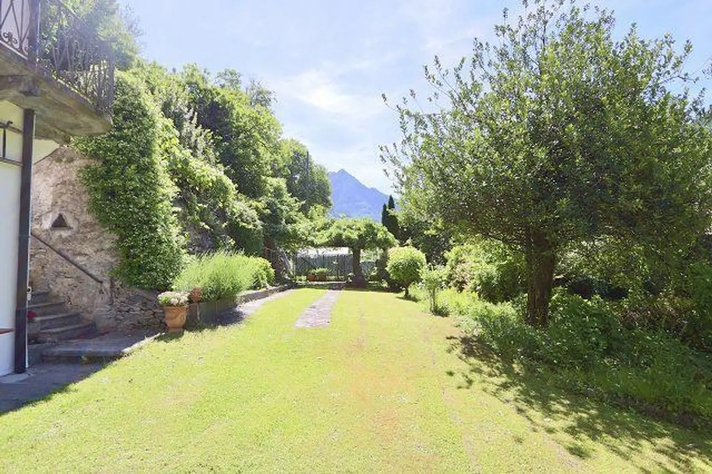 casa ticinese di 3 1/2 loc. molto tranquilla, soleggiata e bella vista» - Foto 18 di 23