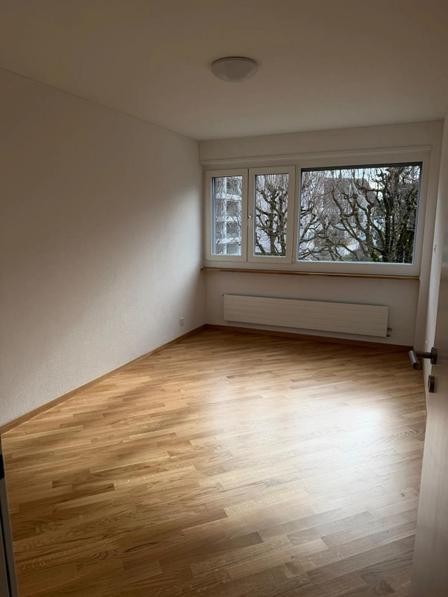 Modernes 3.5-Zimmer-Apartment - Foto 6 von 14
