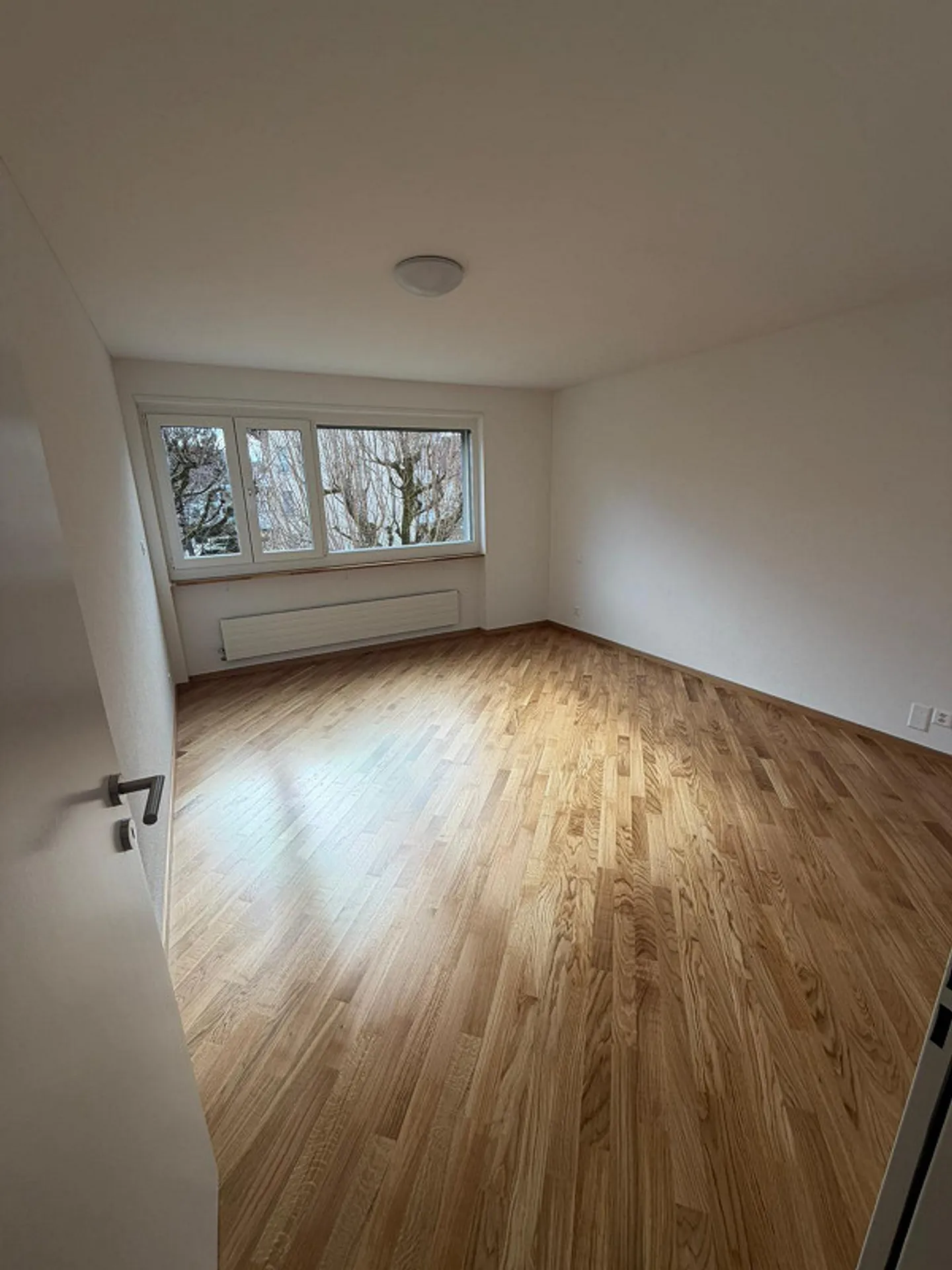 Modernes 3.5-Zimmer-Apartment - Foto 7 von 14