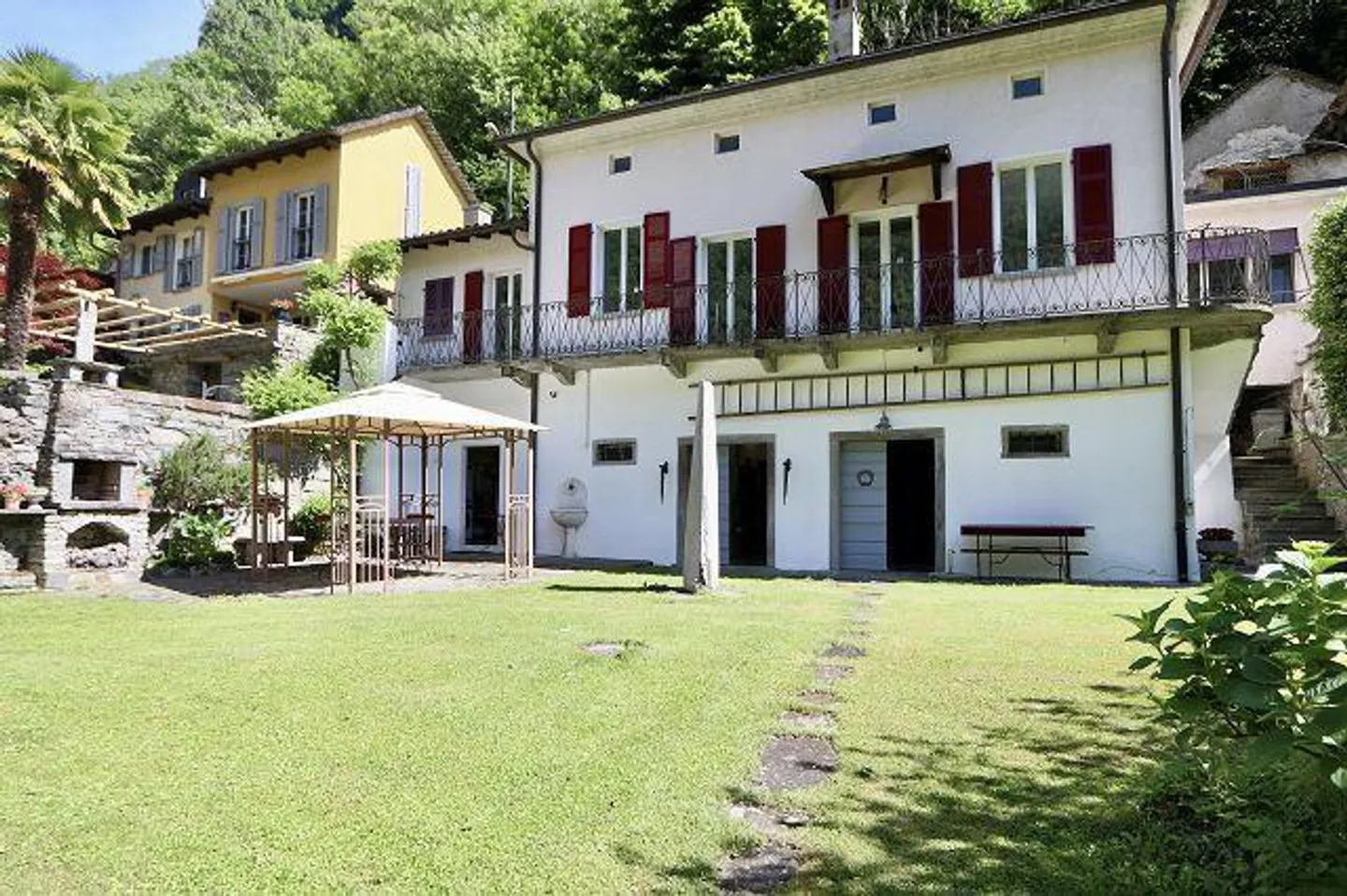 casa ticinese di 3 1/2 loc. molto tranquilla, soleggiata e bella vista» - Foto 20 di 23