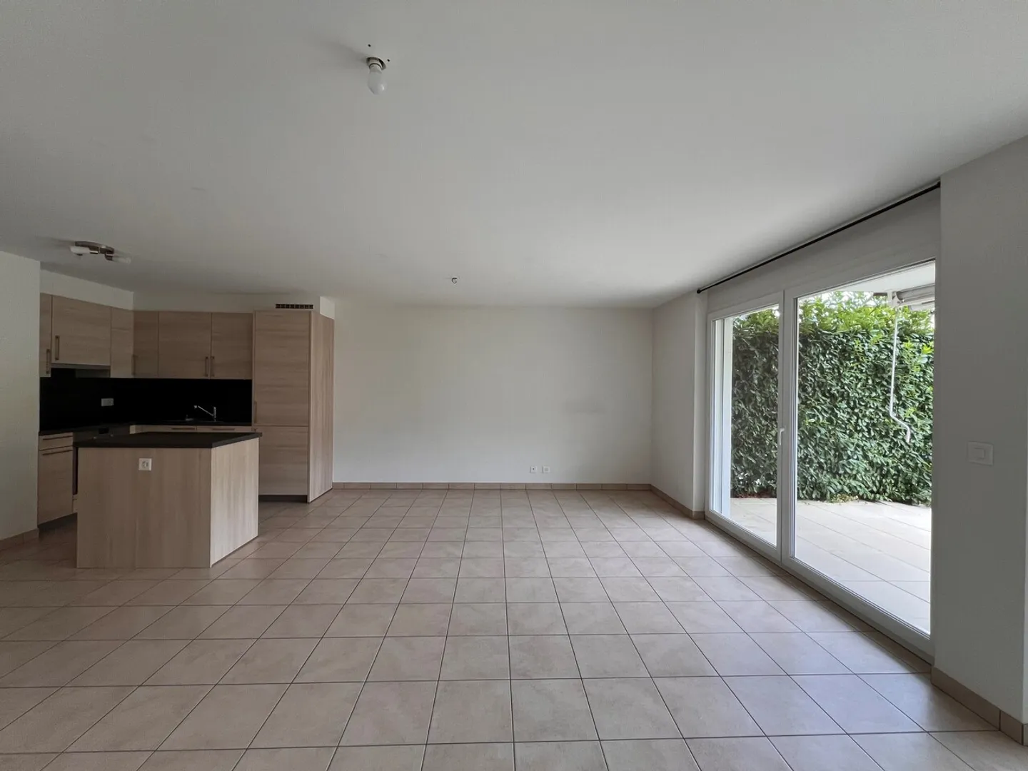 Wunderschöne Wohnung mit Terrasse und Garten in Leytron - Foto 3 von 13