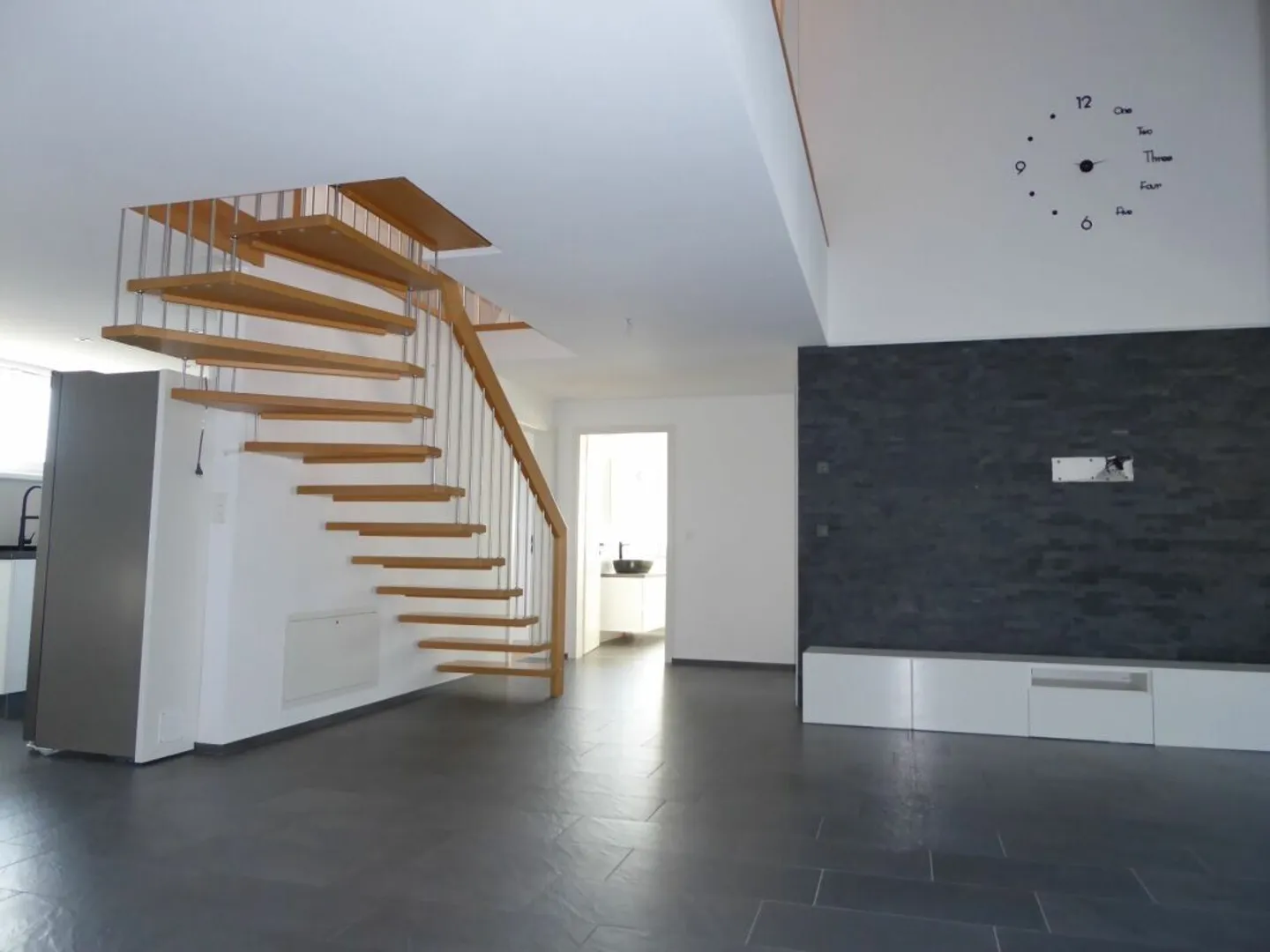 familienfreundliche und grosszügige 6-Zimmer-Maisonette-Wohnung - Foto 10 von 24