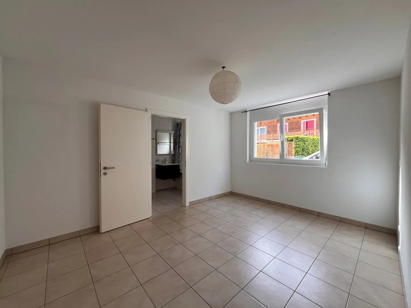 Wunderschöne Wohnung mit Terrasse und Garten in Leytron - Foto 6 von 13
