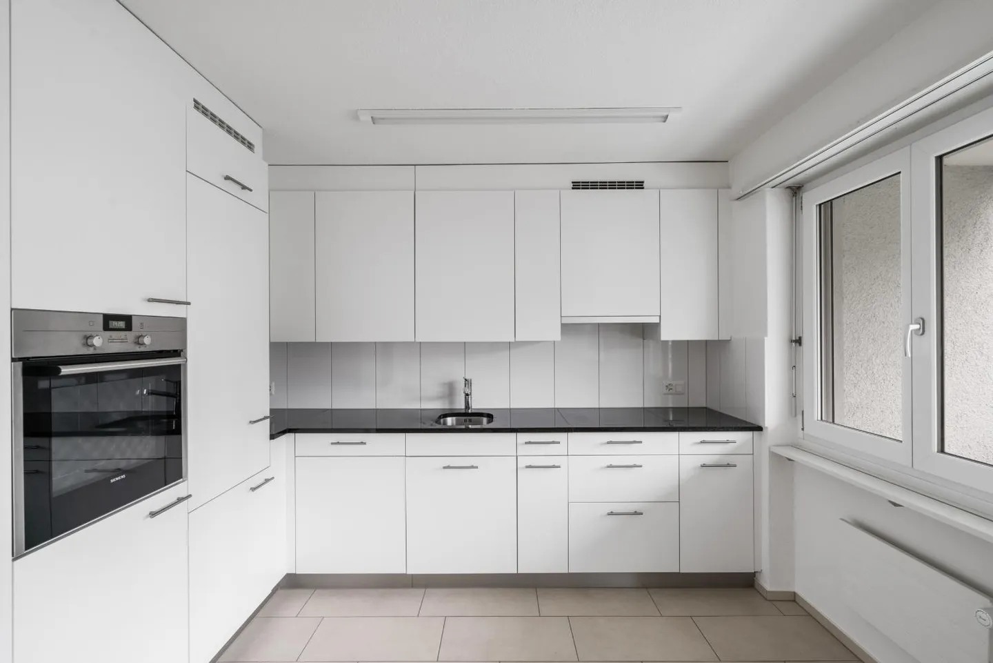 Charmant Appartement 2 Pièces - Photo 3 sur 7