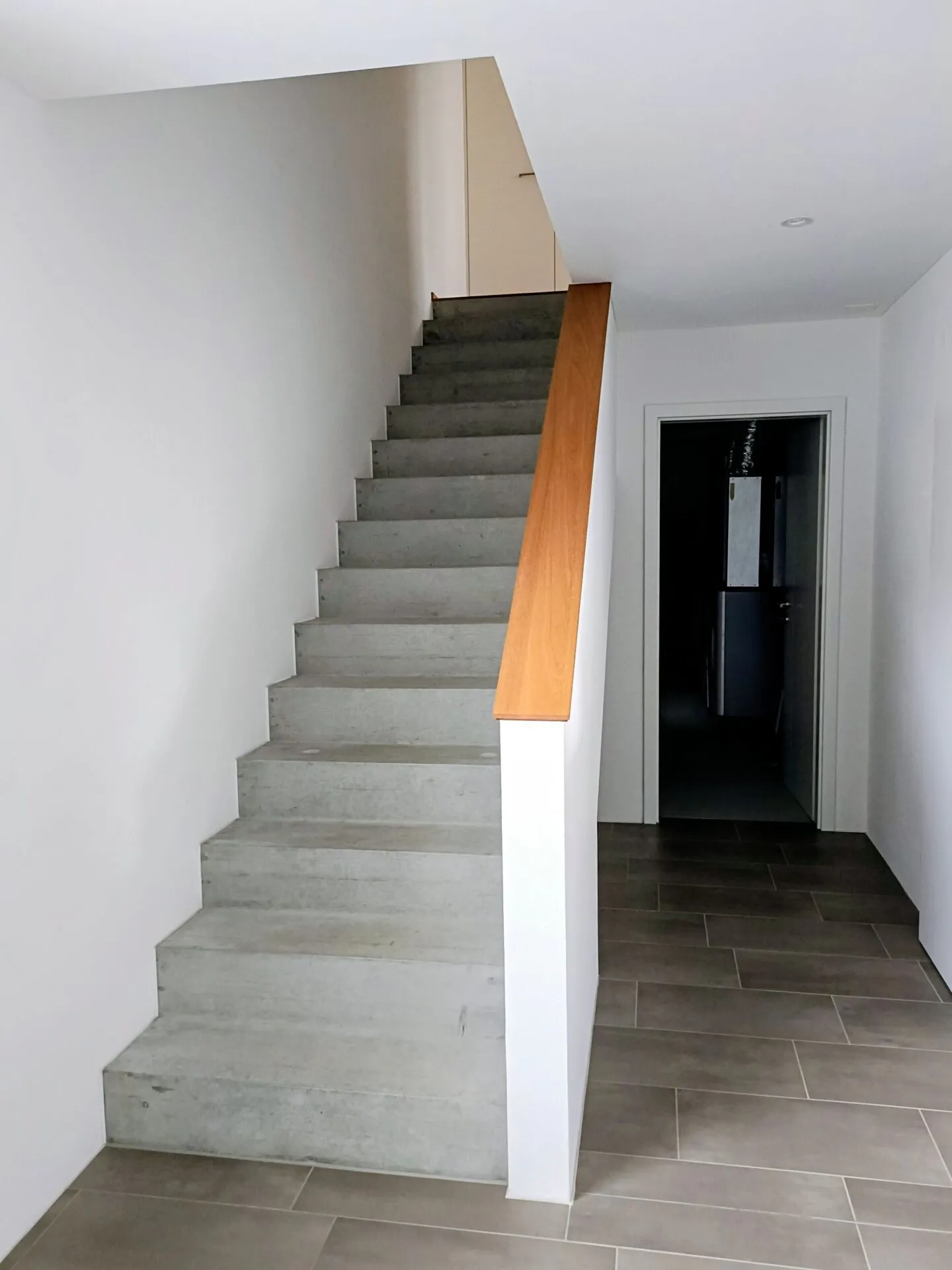 Modernes Minergie-Einfamilienhaus - Foto 6 von 9