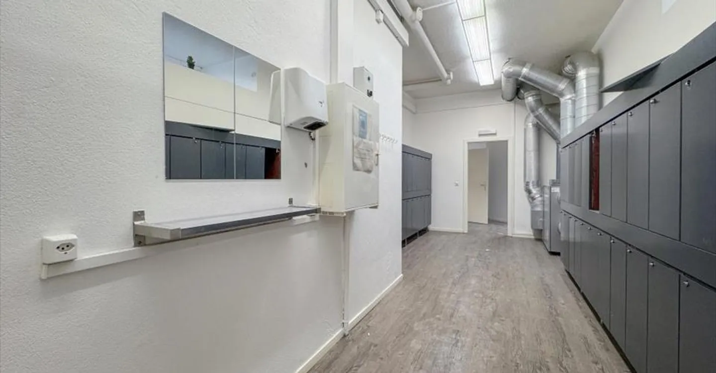 Negozio in affitto - Foto 5 di 13