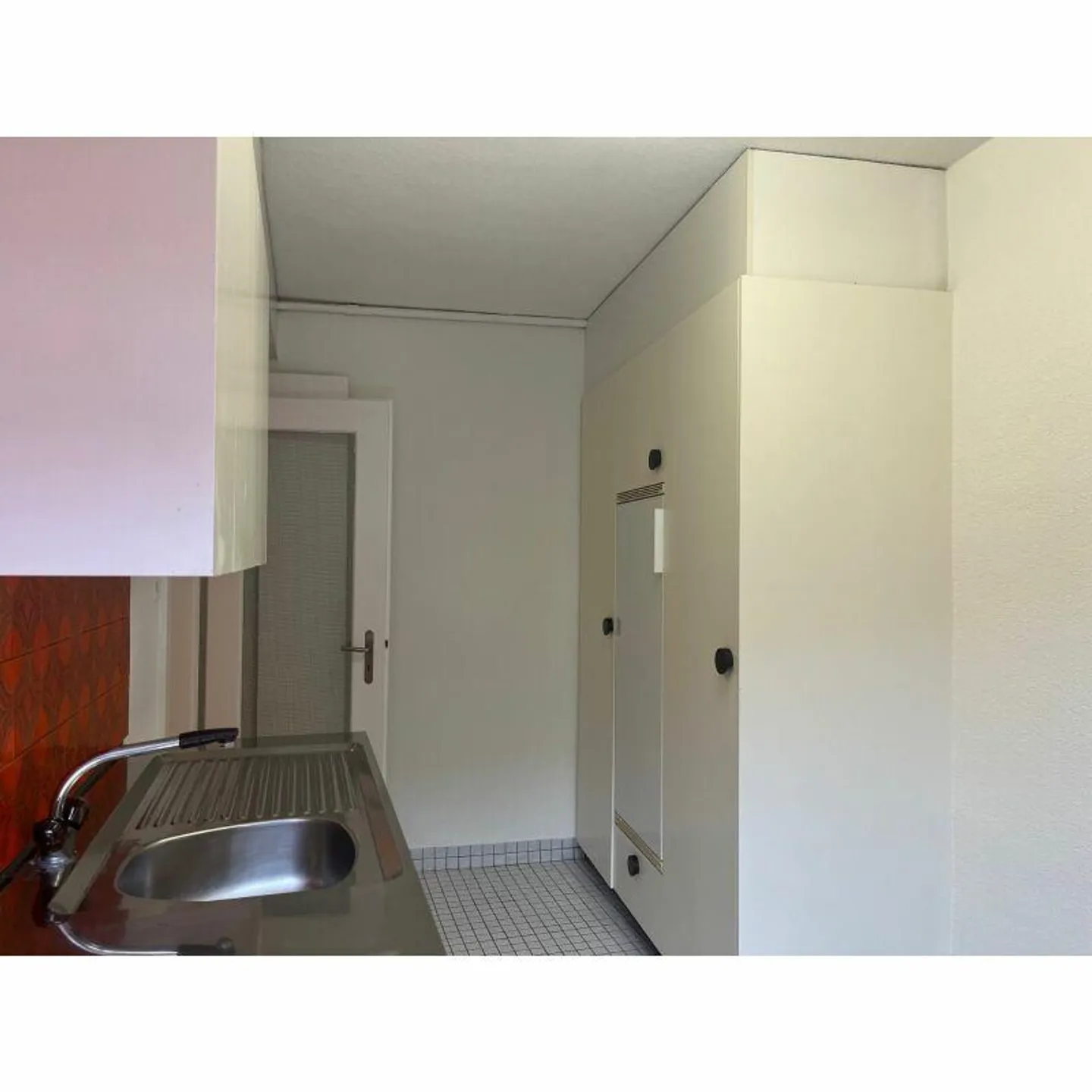Affordable City Apartment - Barrier-Free Access - Photo 3 of 7
