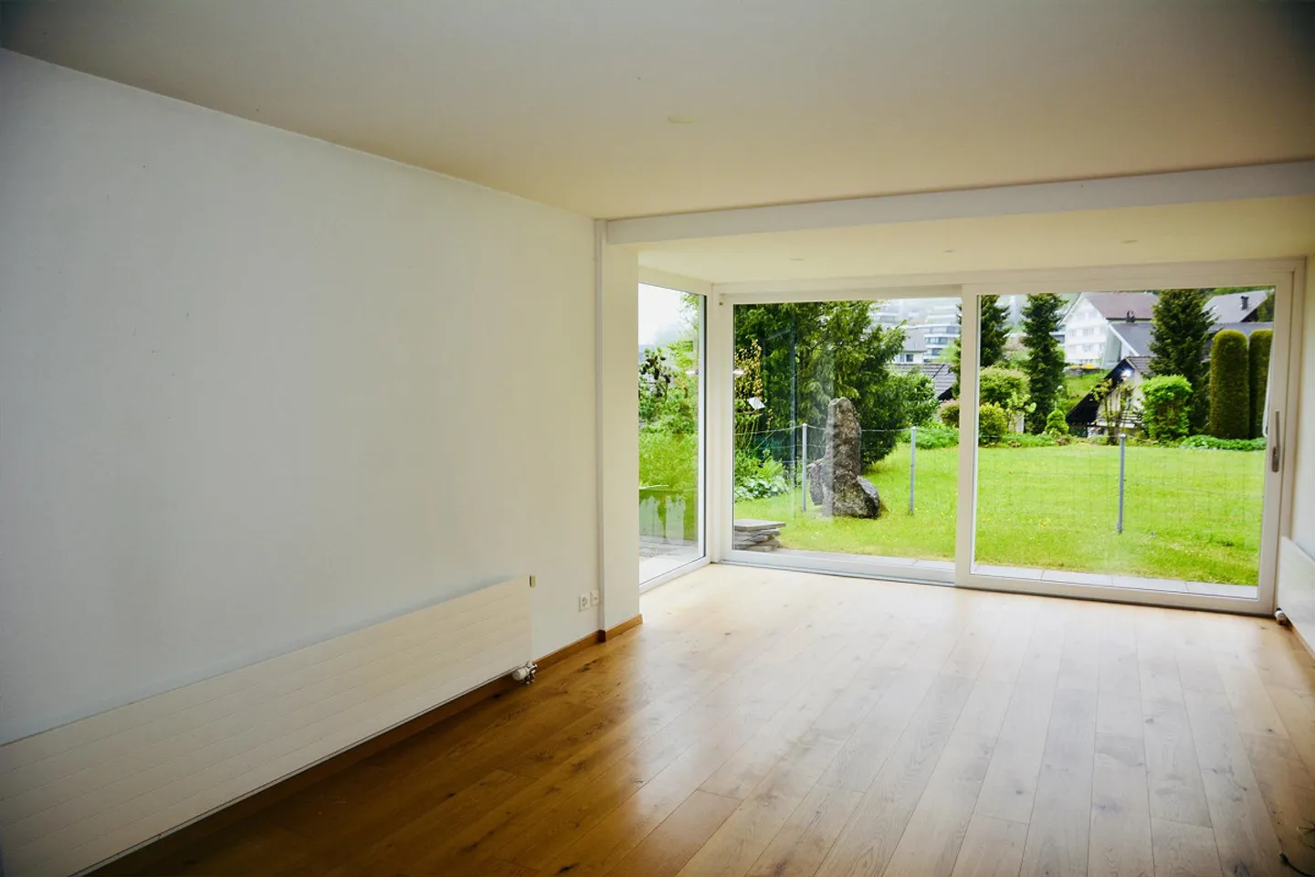 Centrally Located 3.5-Room Apartment with Garden - Photo 1 of 18