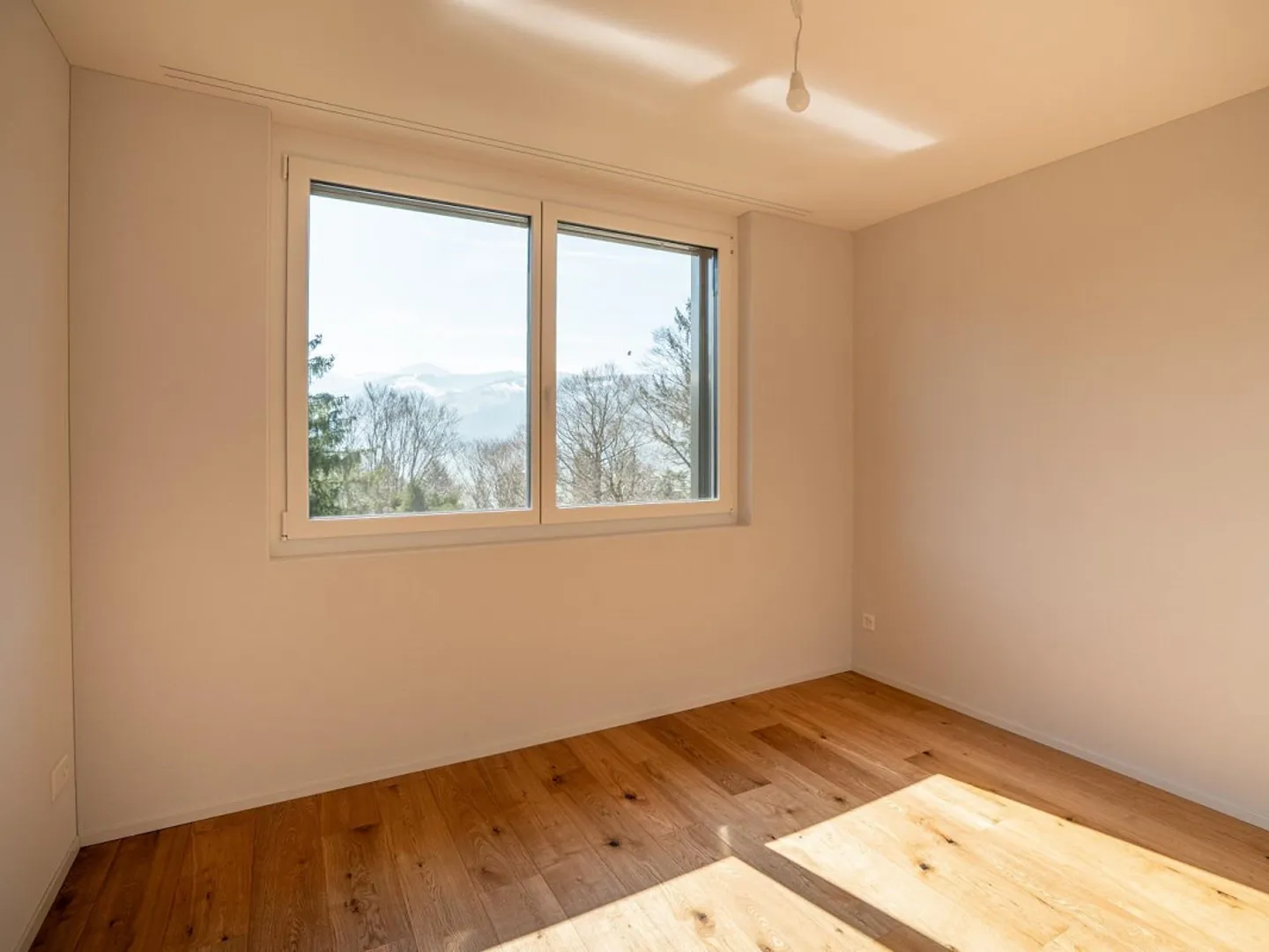 Modernes Einfamilienhaus - Foto 6 von 8