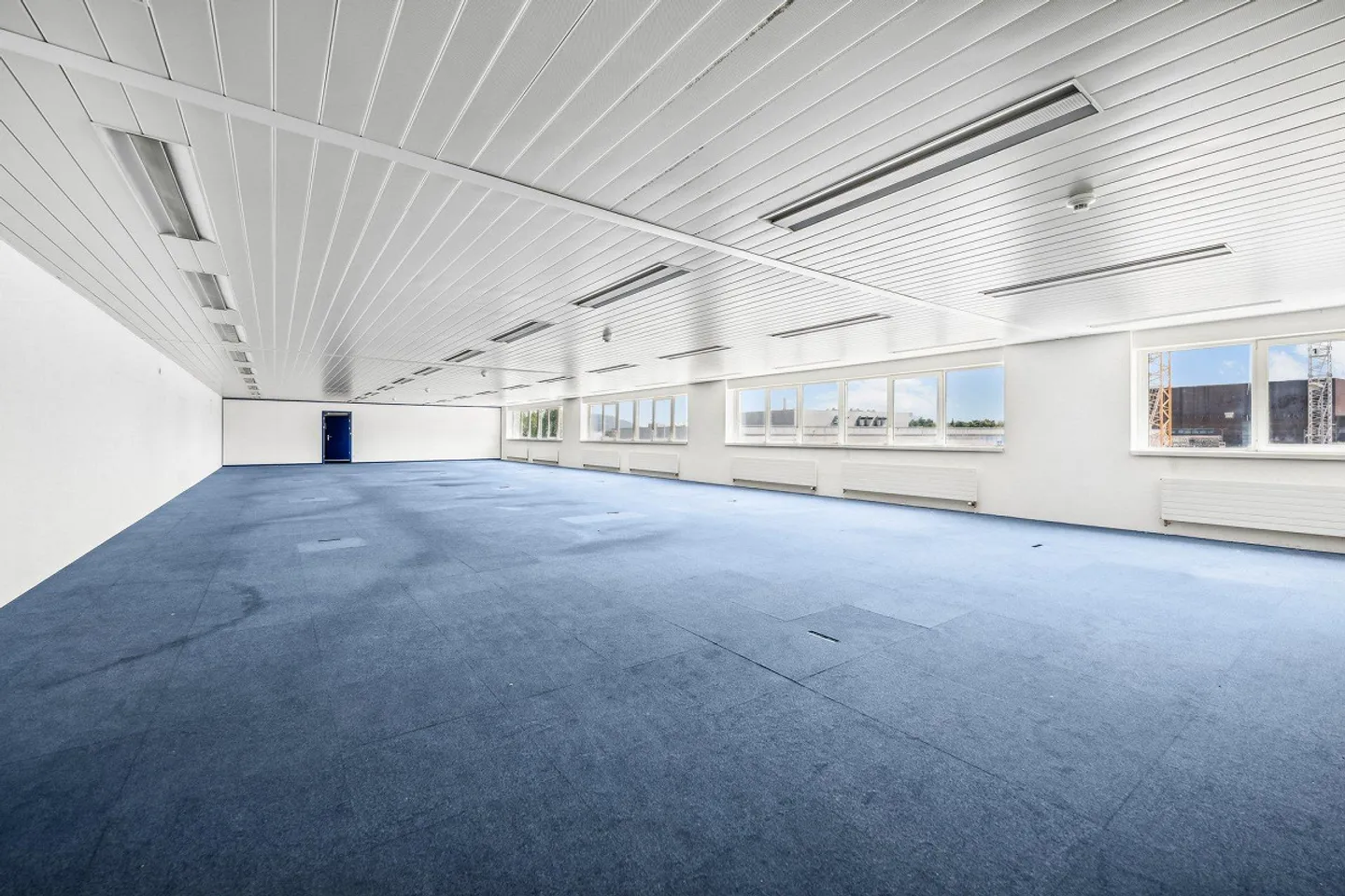 Spacious office spaces in a central location - Photo 1 of 9