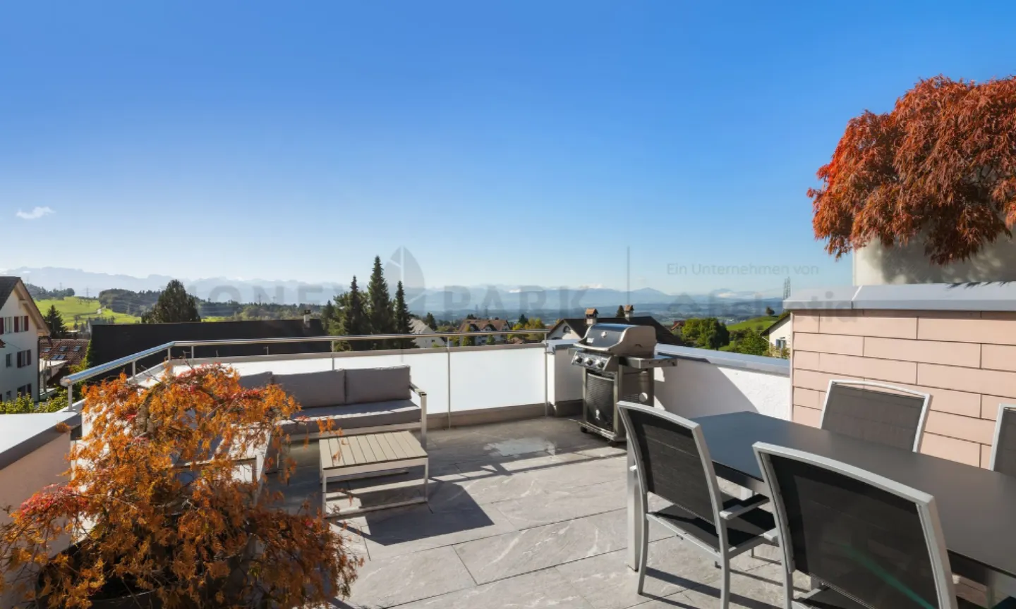 Appartement en terrasse de 4,5 pièces avec vue imprenable - Photo 5 sur 11