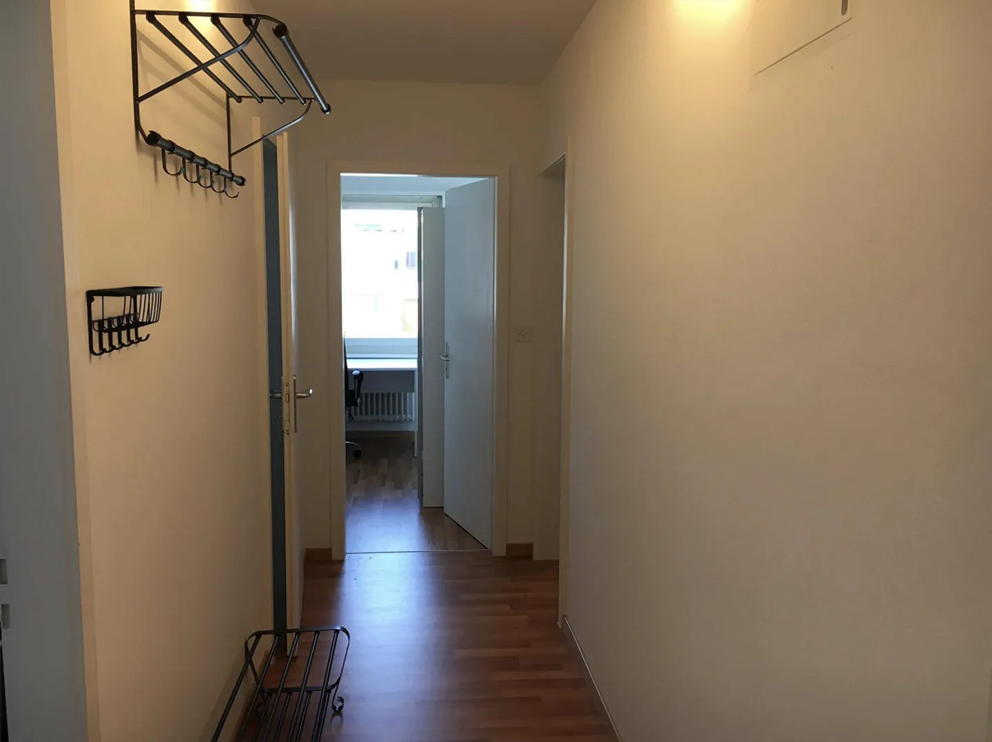 VISITA ONLINE - Stanza condivisa - Foto 4 di 7
