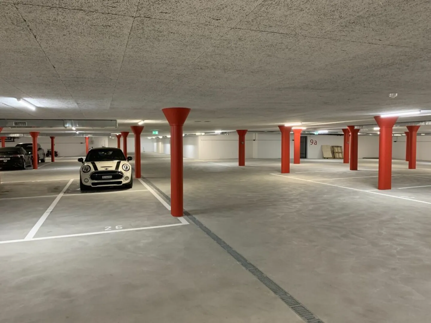 Place de parking - Photo 3 sur 3