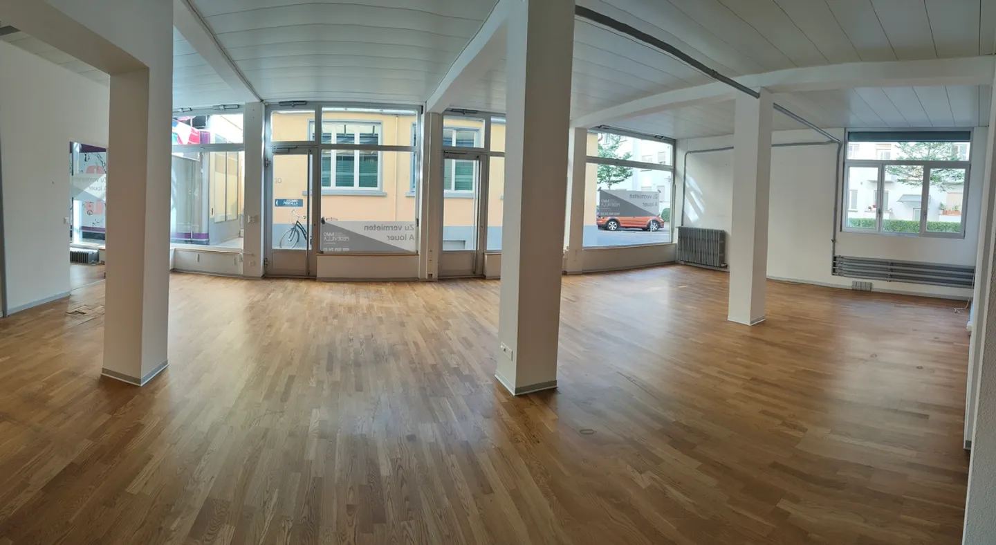 Zu vermieten, Gewerbefläche in Biel - Foto 3 von 8