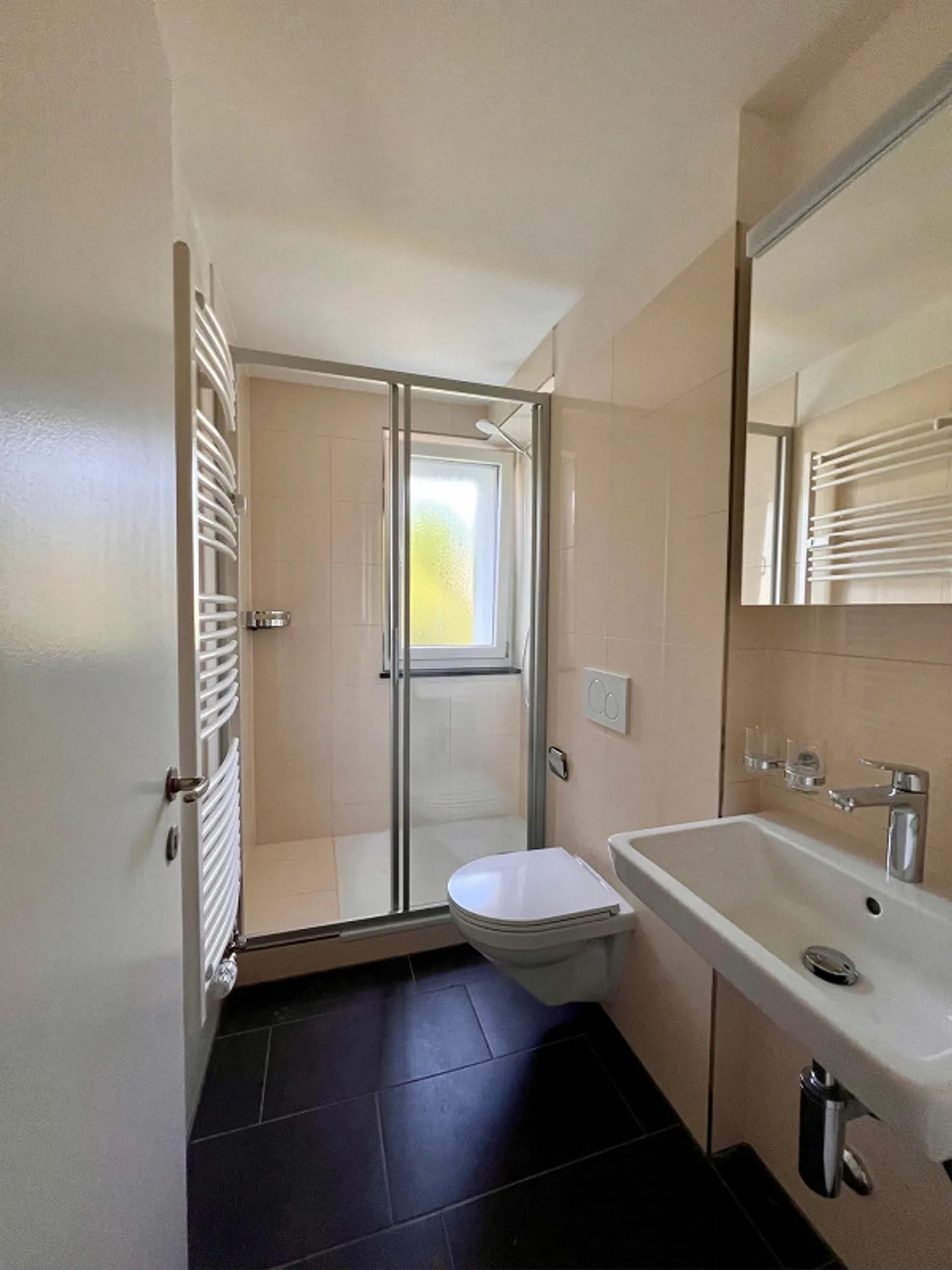 Prima locazione - Bellissimi appartamenti a Oberglatt! - Foto 7 di 8