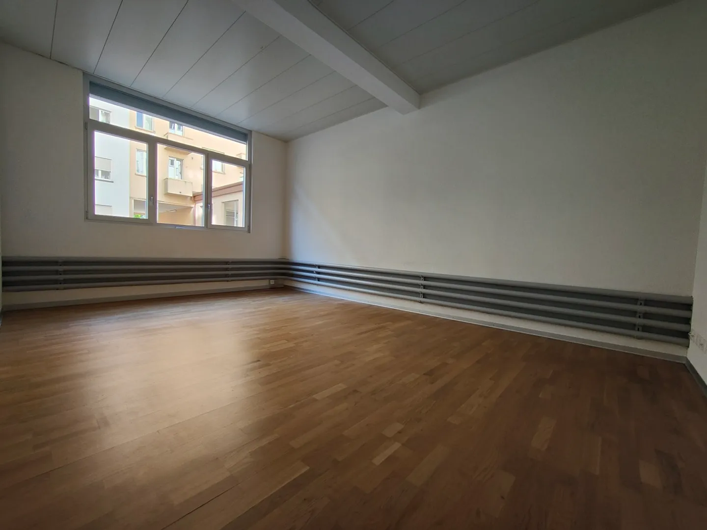 Zu vermieten, Gewerbefläche in Biel - Foto 7 von 8