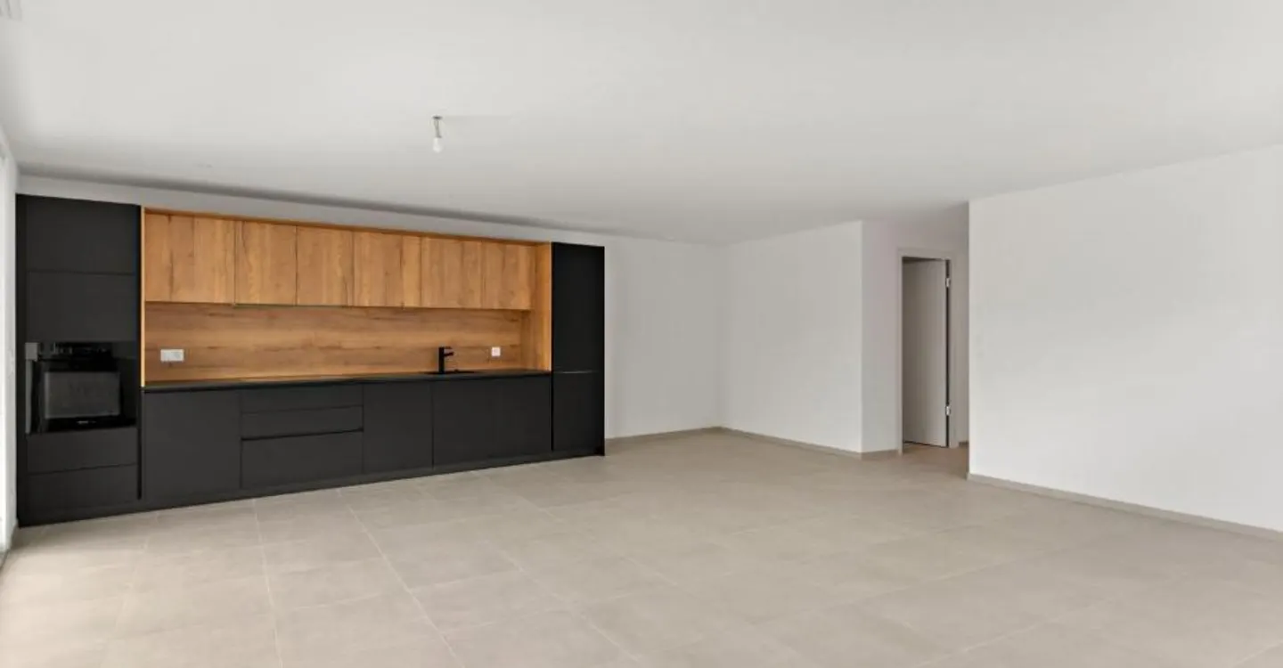 Treat yourself to a modern and serene living environment close to the city center! - Photo 5 of 9