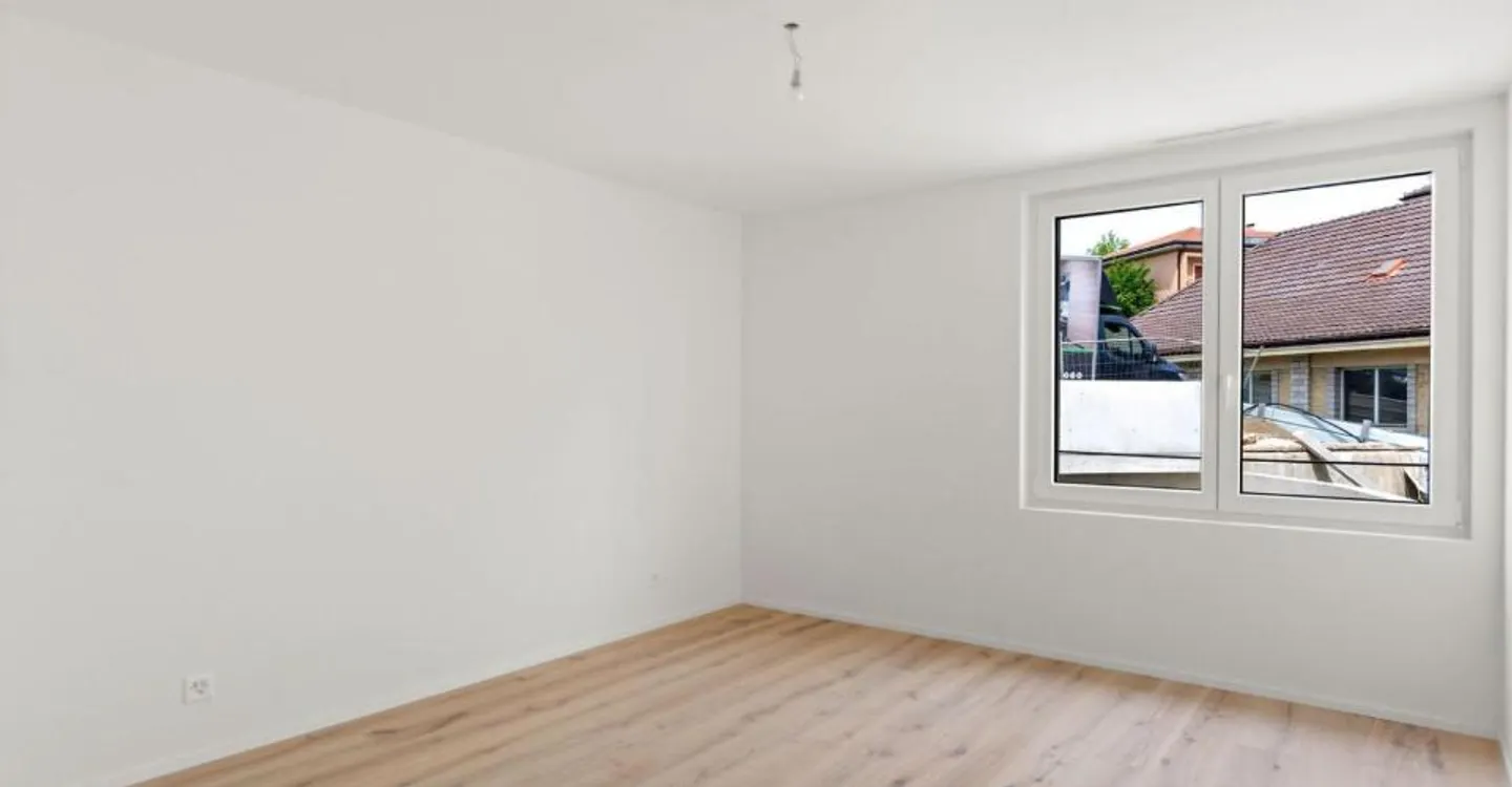 Treat yourself to a modern and serene living environment close to the city center! - Photo 6 of 9