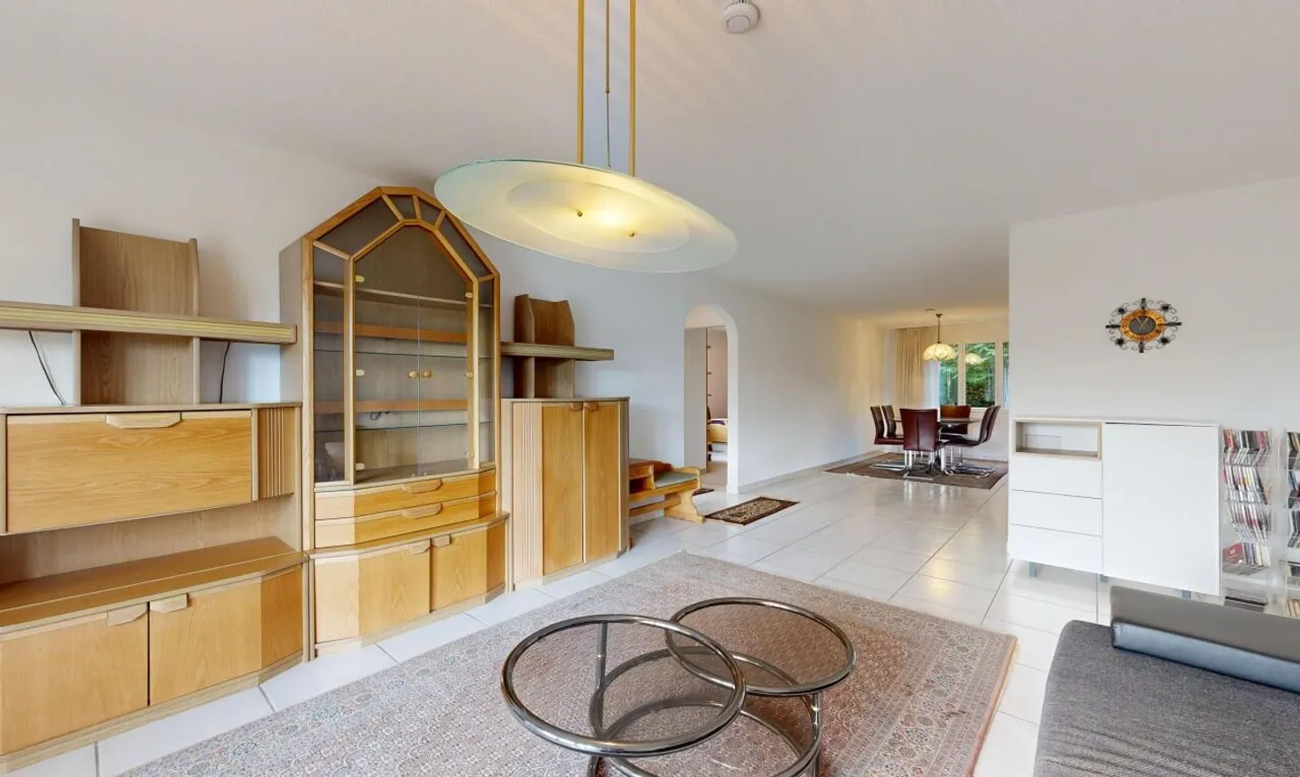 Helle 4.5-Zimmer-Wohnung mit schöner Aussicht in Oberengstringen - Foto 3 von 11