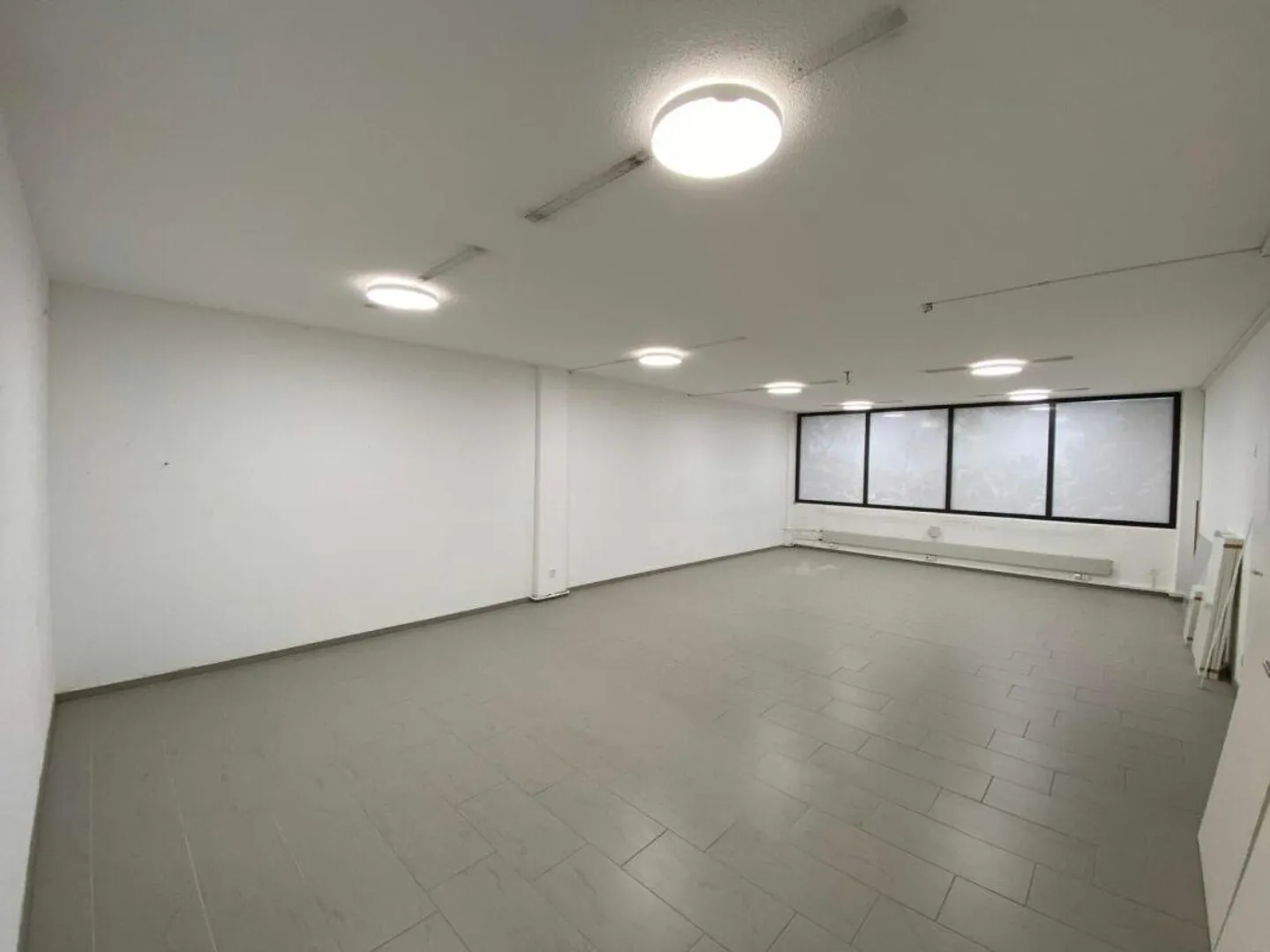 Attraktive Gewerbefläche im Zentrum von Buchs - Foto 5 von 6