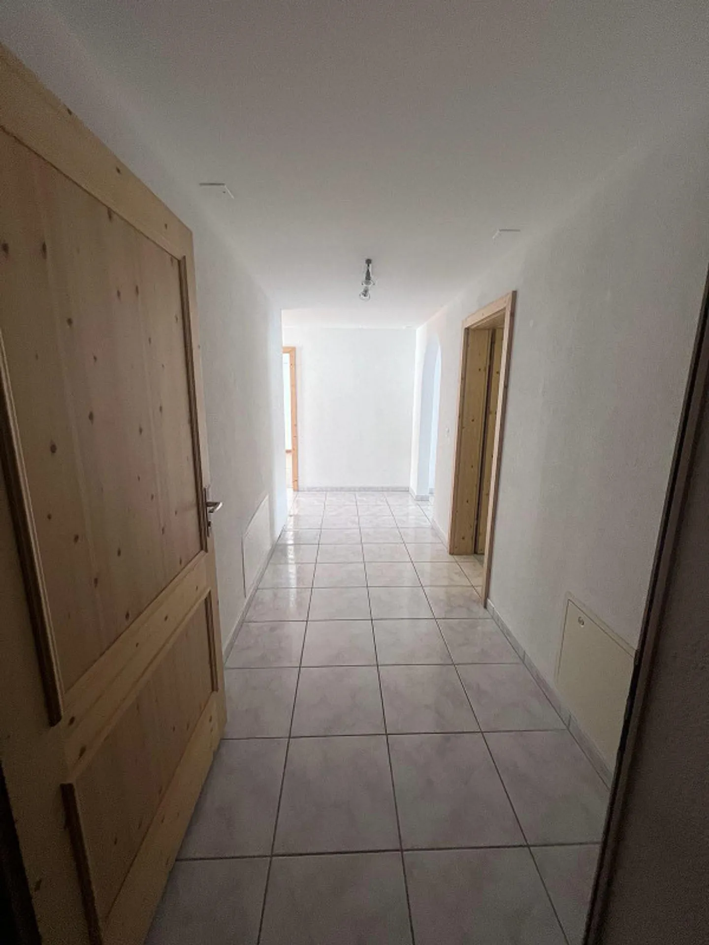 Geräumige 4.5-Zimmer-Wohnung - Foto 2 von 12