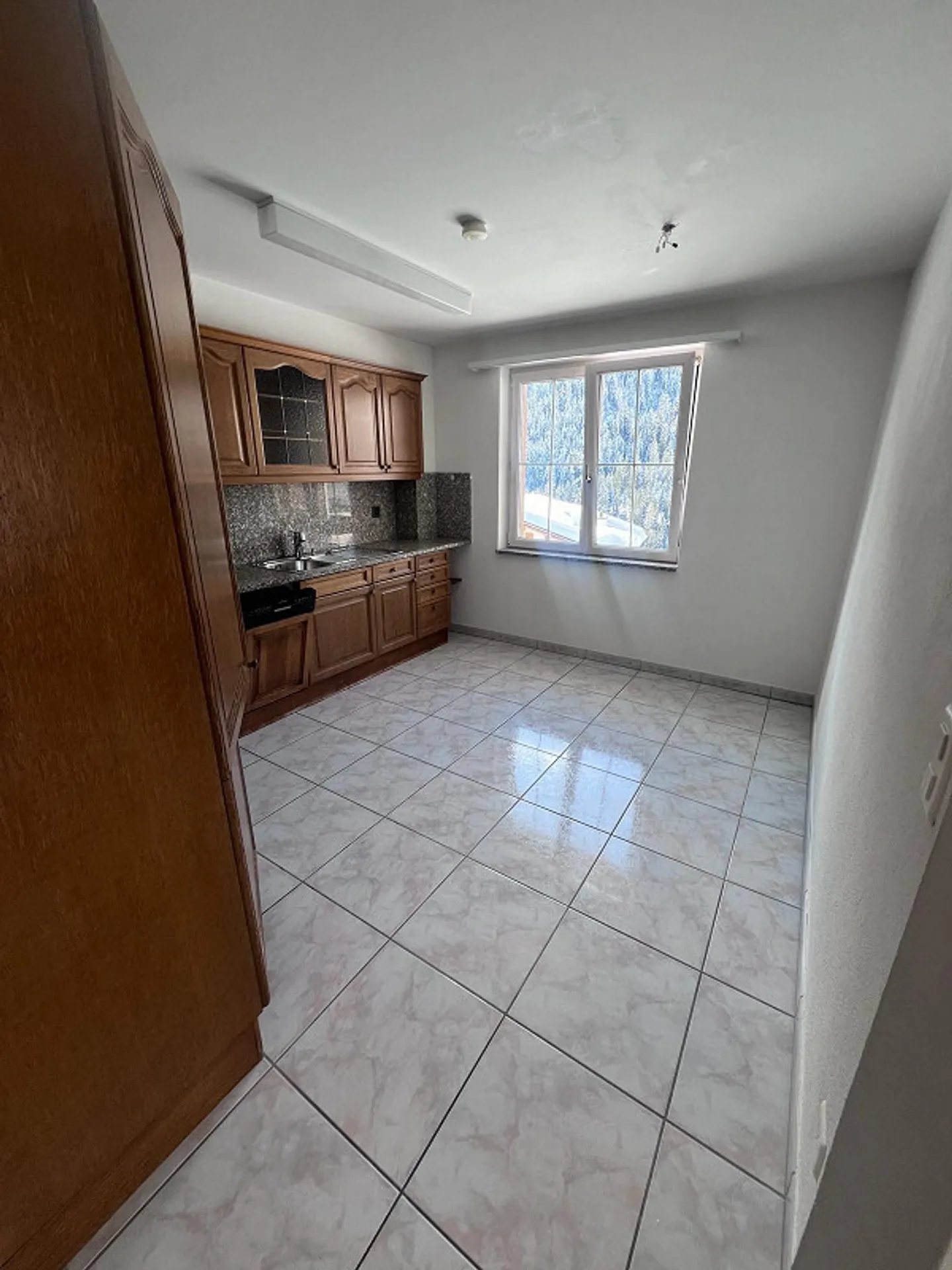 Geräumige 4.5-Zimmer-Wohnung - Foto 5 von 12