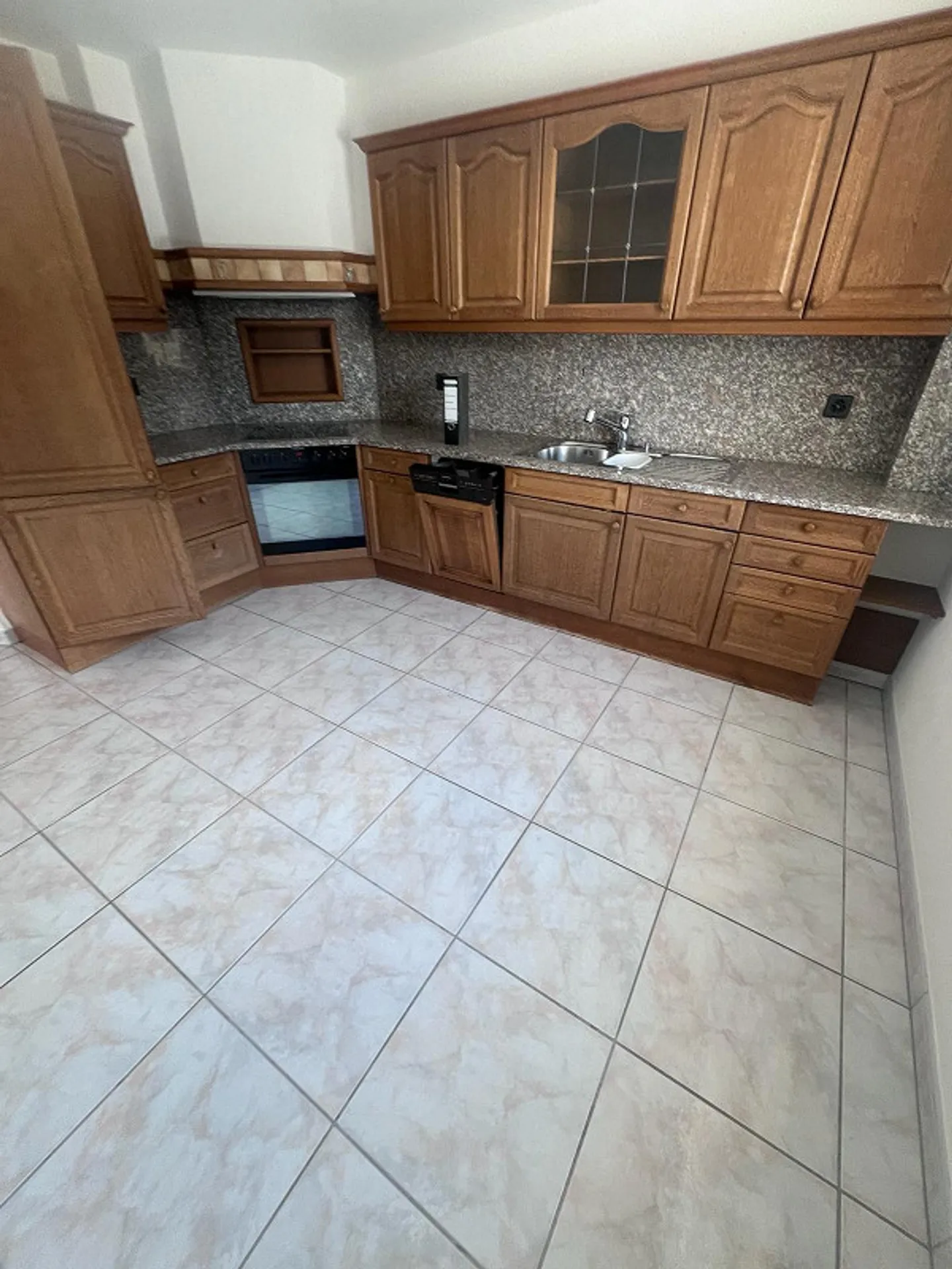 Geräumige 4.5-Zimmer-Wohnung - Foto 6 von 12