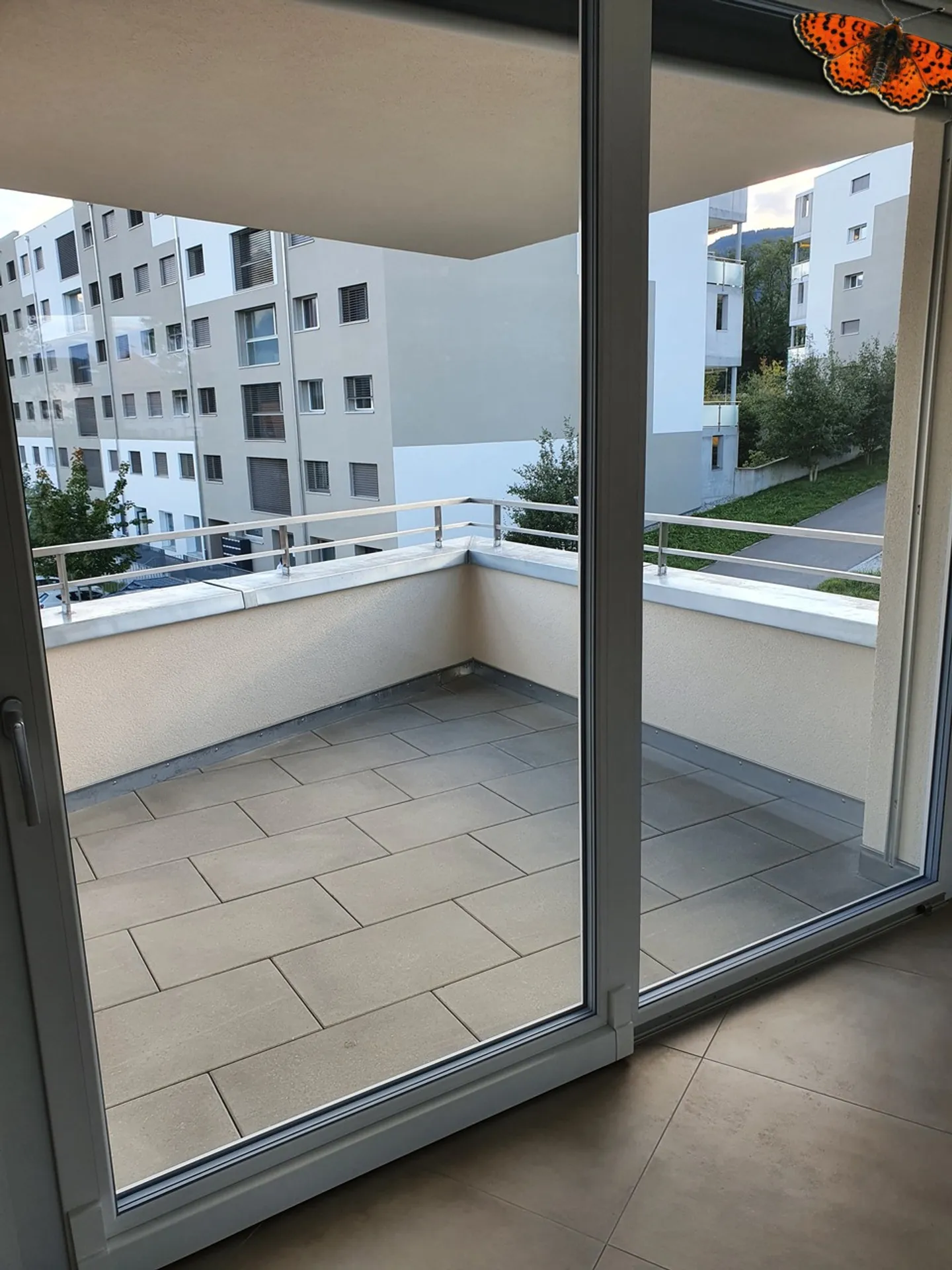 MAGNIFIQUE 2½ PIECES - LA TOUR-DE-TRÊME - Foto 4 von 12