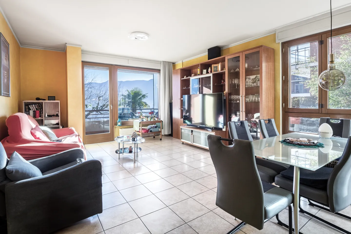 Vivi comodamente: spaziosi 4.5 locali ideali per una famiglia - Foto 1 di 7